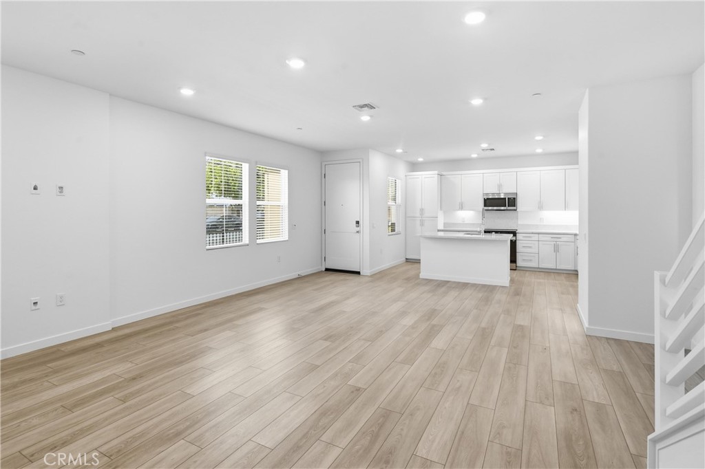 11401 Primrose Lane