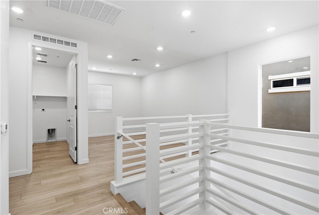 11401 Primrose Lane