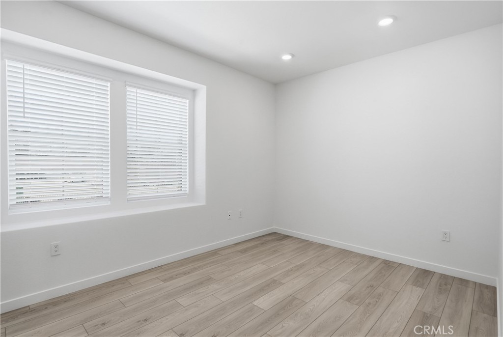 11401 Primrose Lane