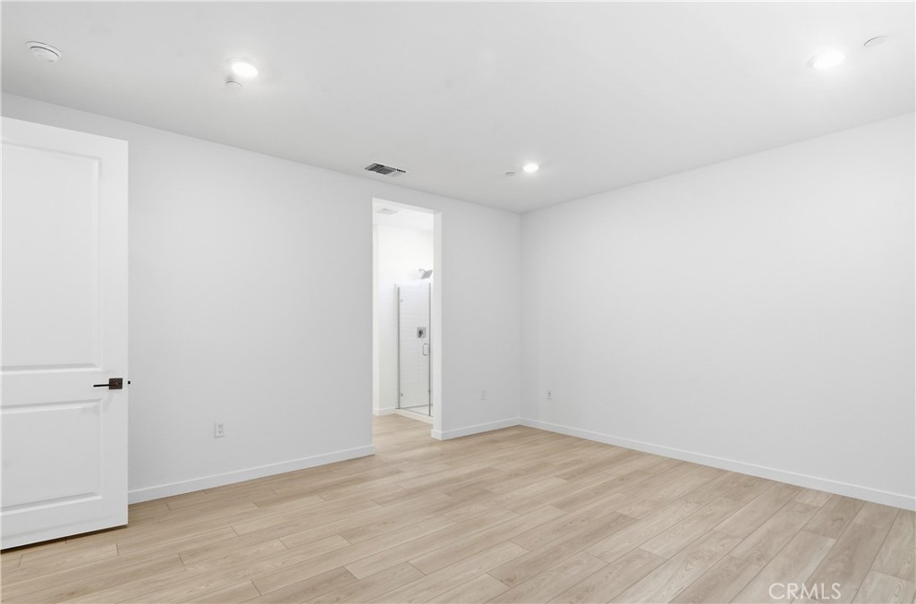 11401 Primrose Lane