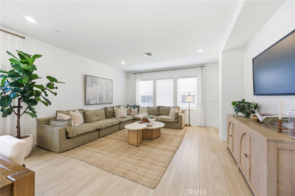 11422 Wildflower Lane