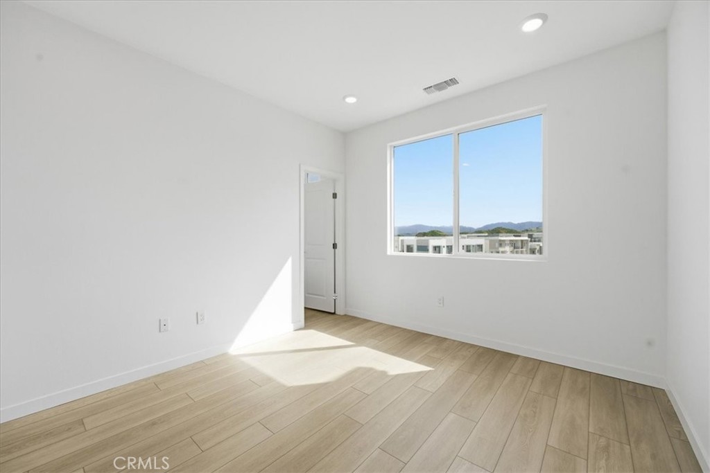 27326 Seven Oaks Lane