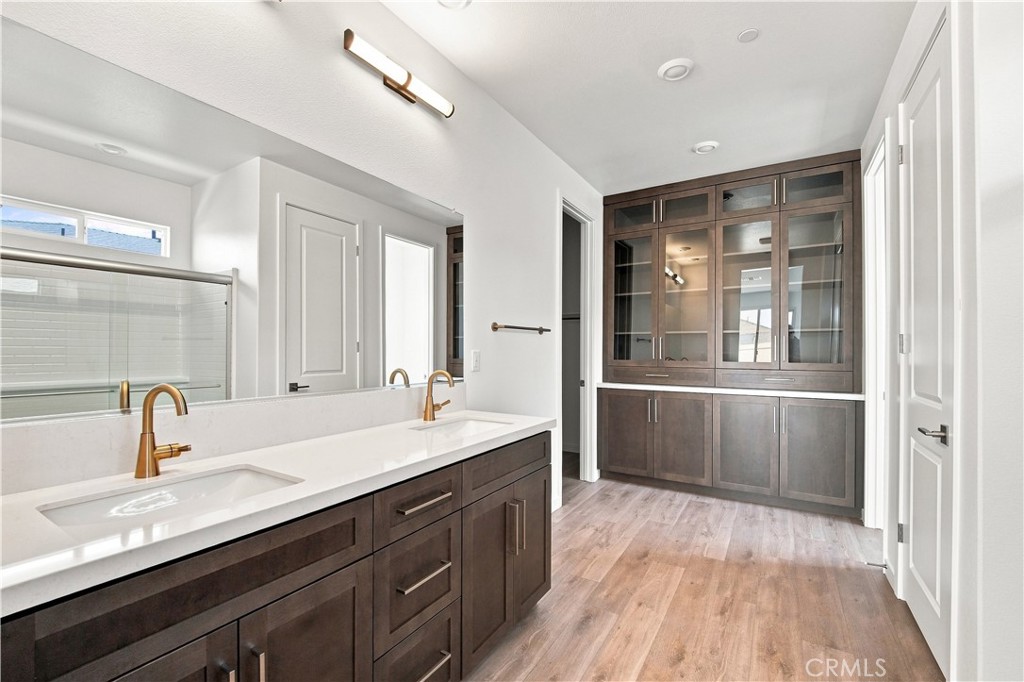 3253 E Avenue J-4