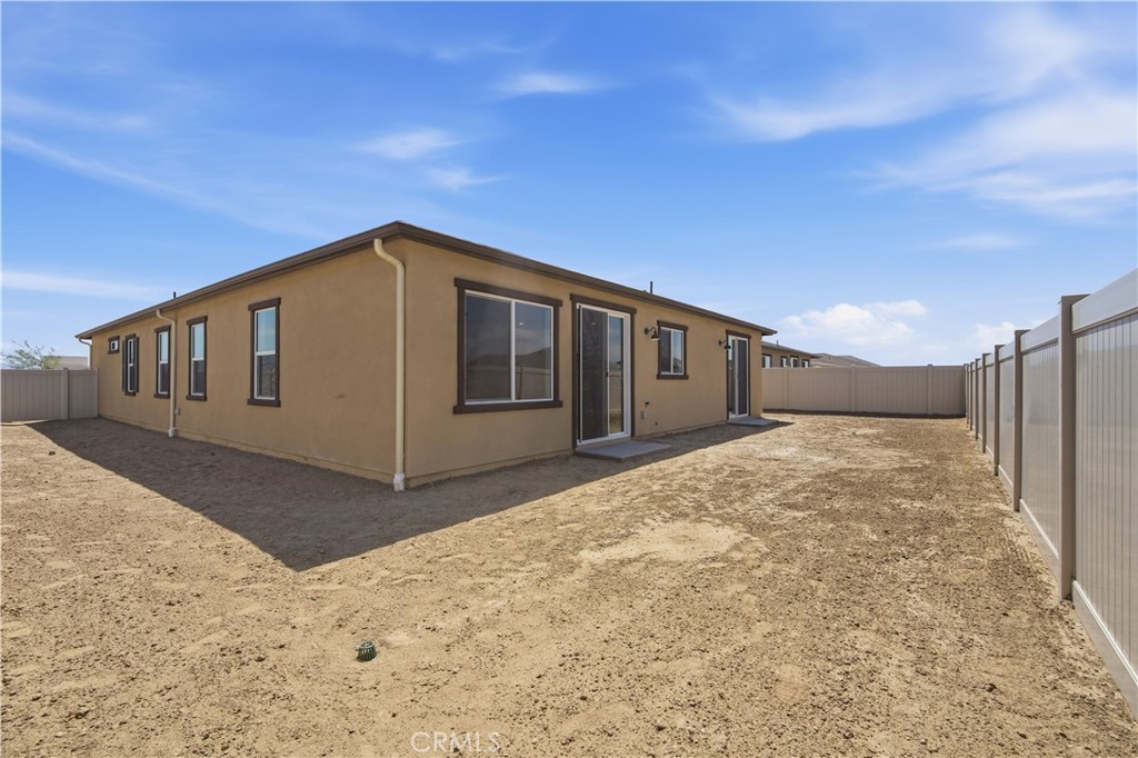3253 E Avenue J-4