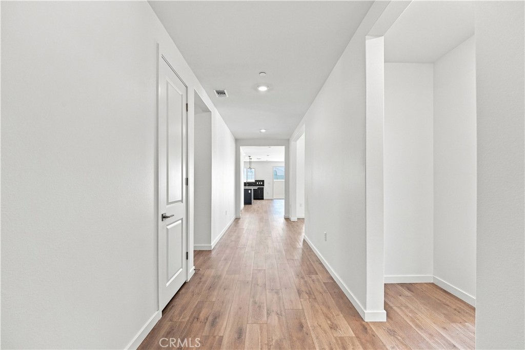 3253 E Avenue J-4