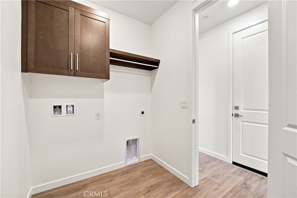 3253 E Avenue J-4