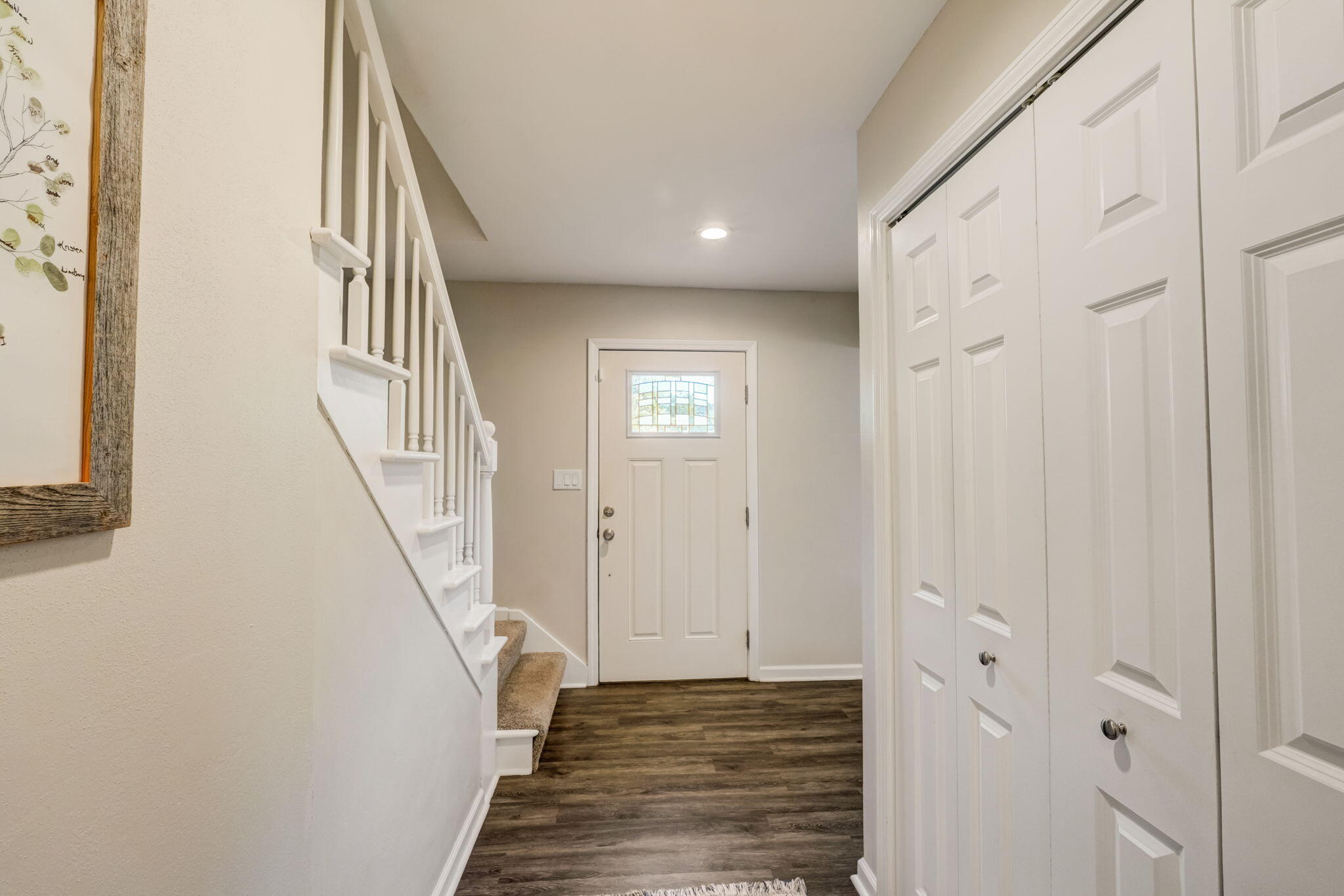 8057 N Cedarburg Rd