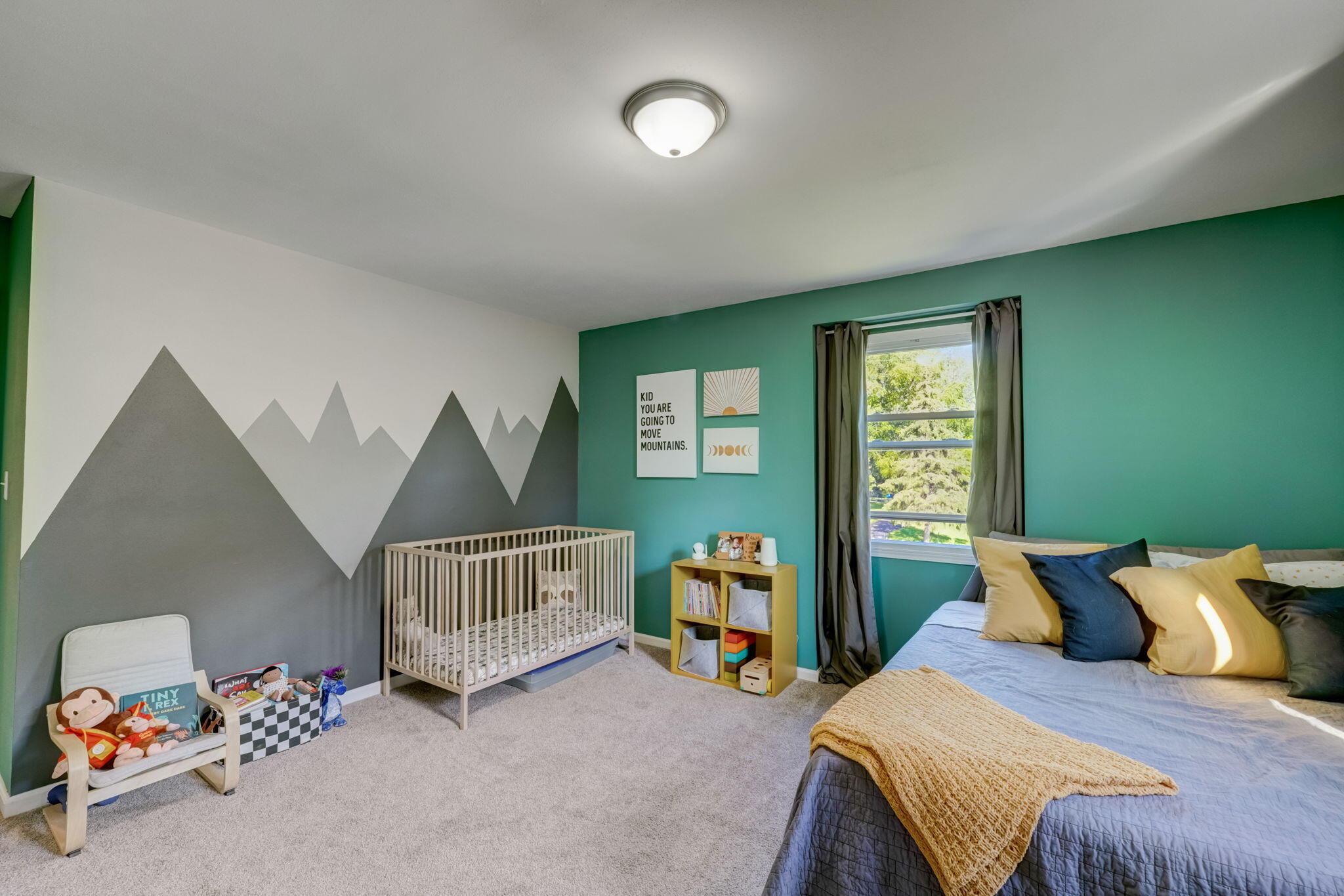 8057 N Cedarburg Rd