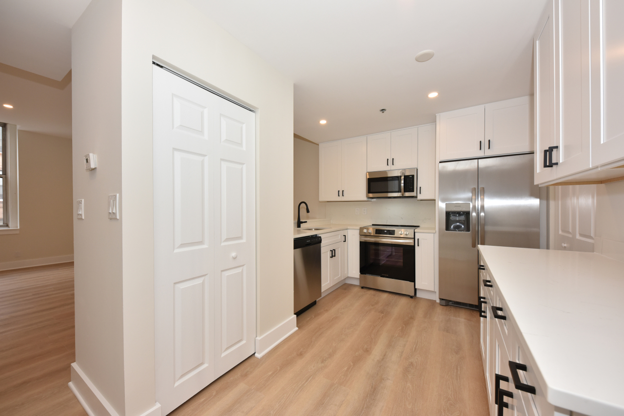 234 N Broadway - 312