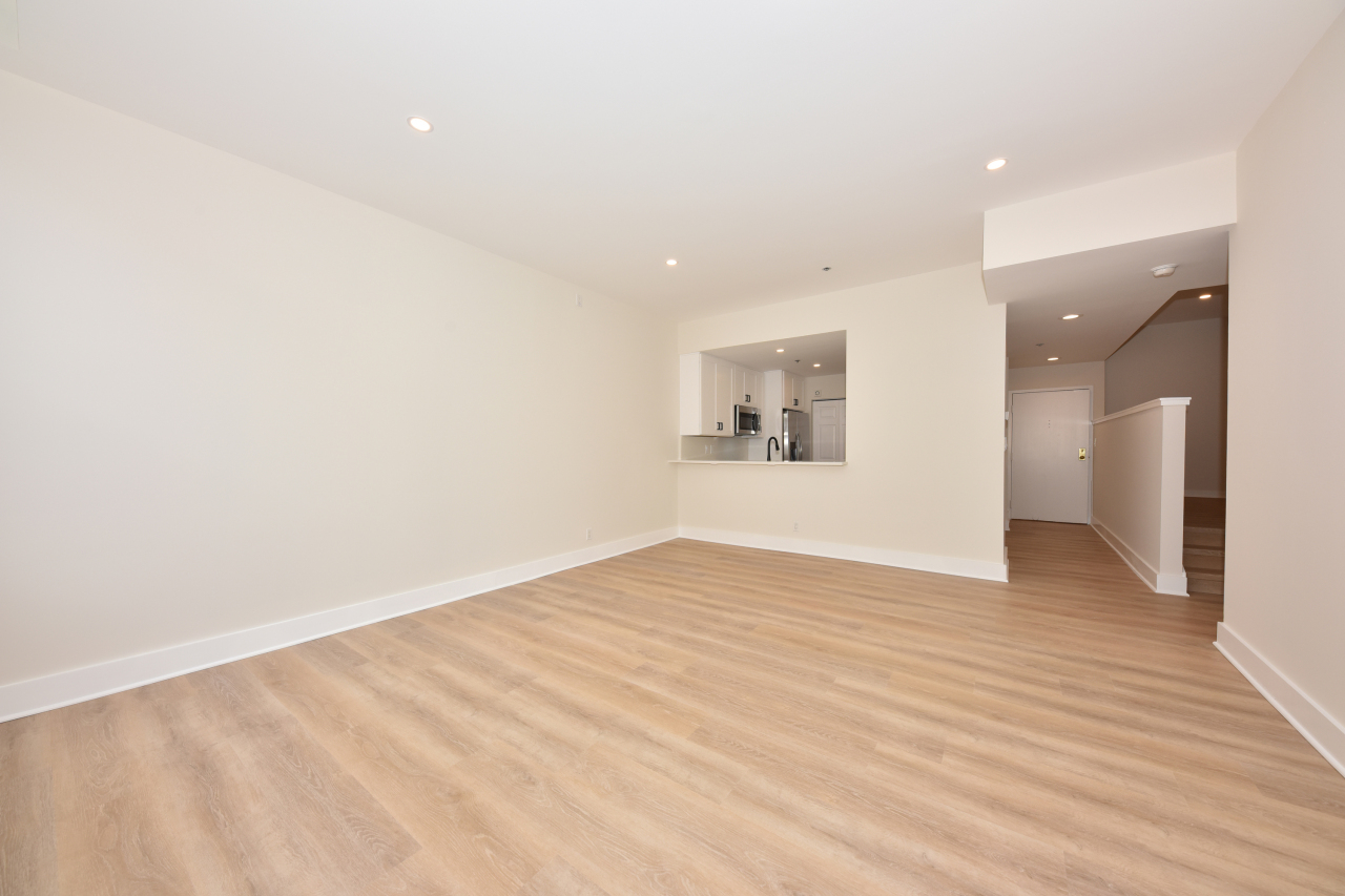 234 N Broadway - 312