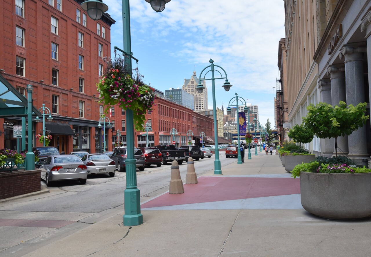 234 N Broadway - 312