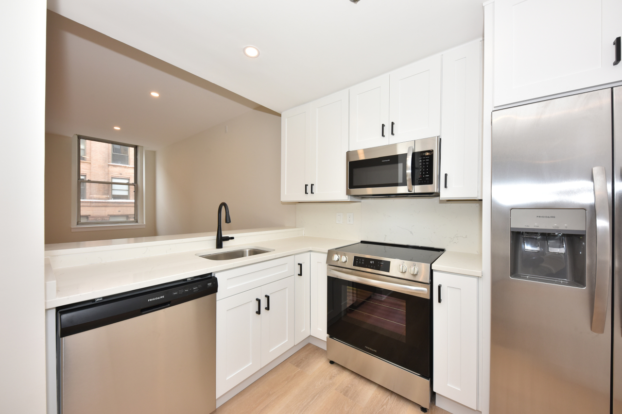 234 N Broadway - 312