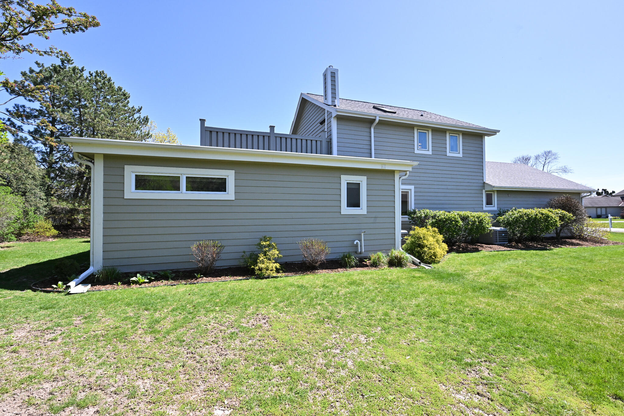 1404 De La Warr Cir