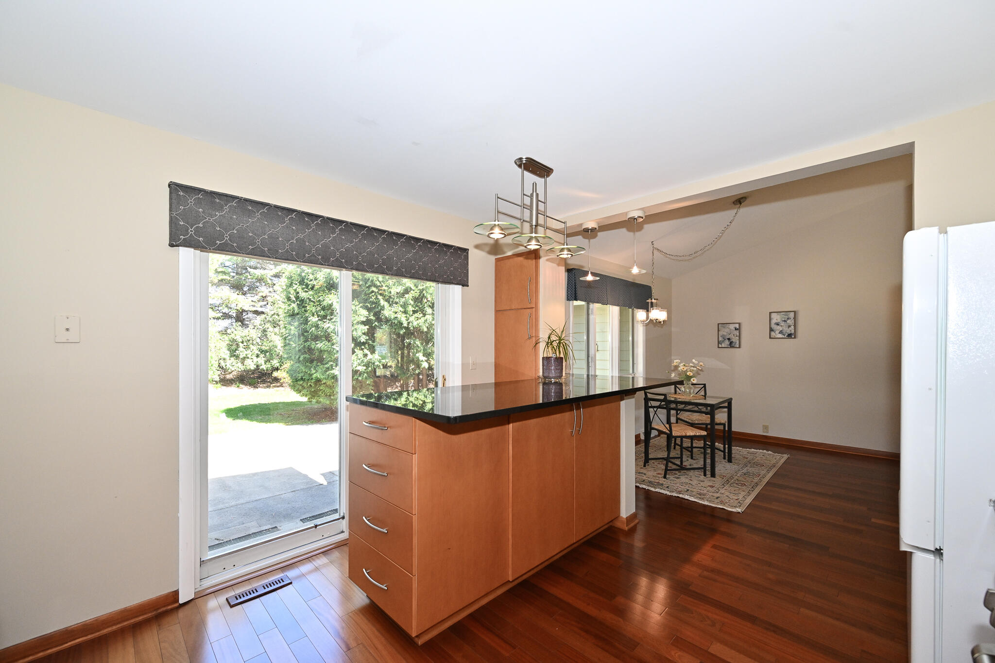 1404 De La Warr Cir