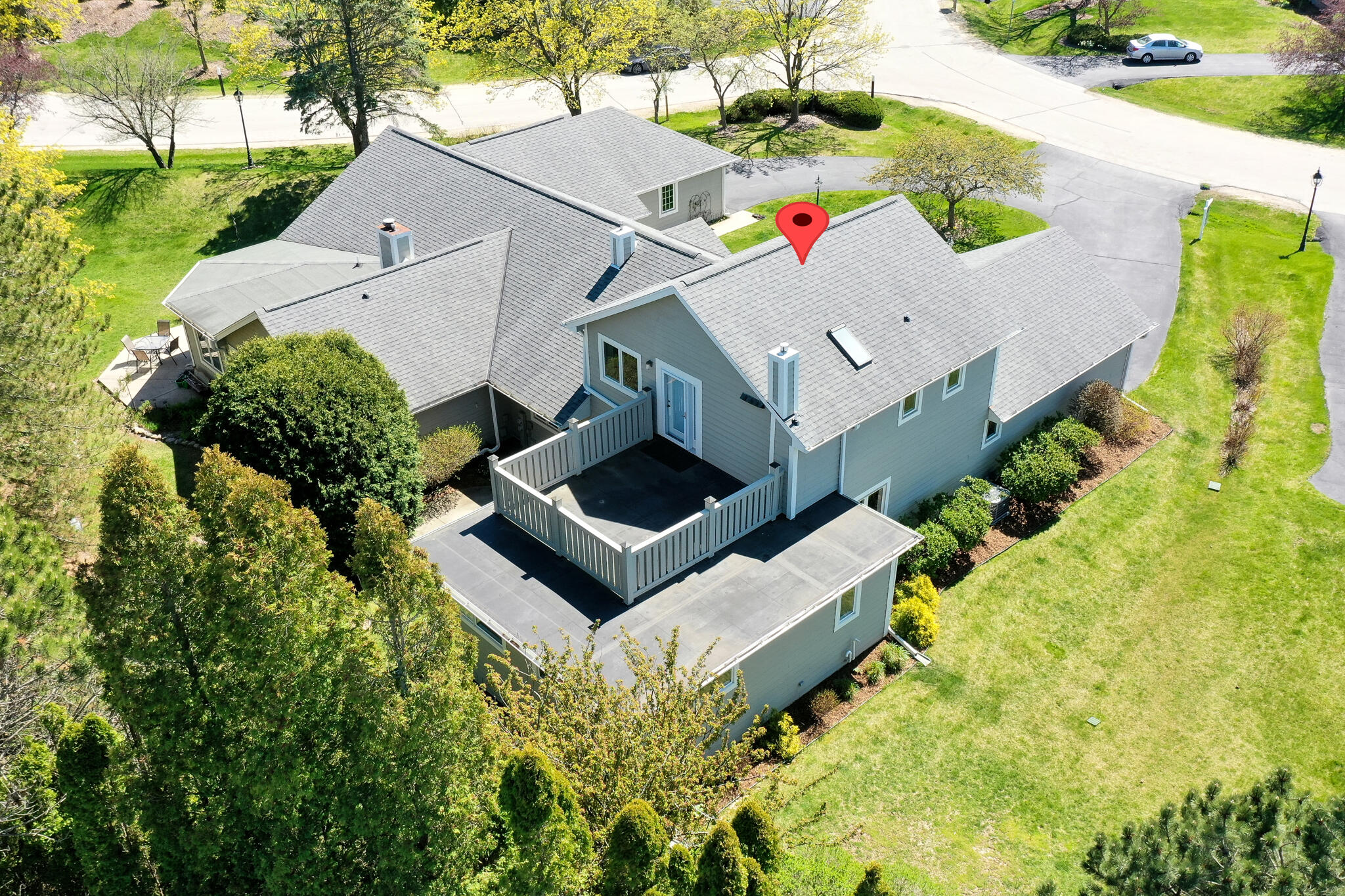 1404 De La Warr Cir