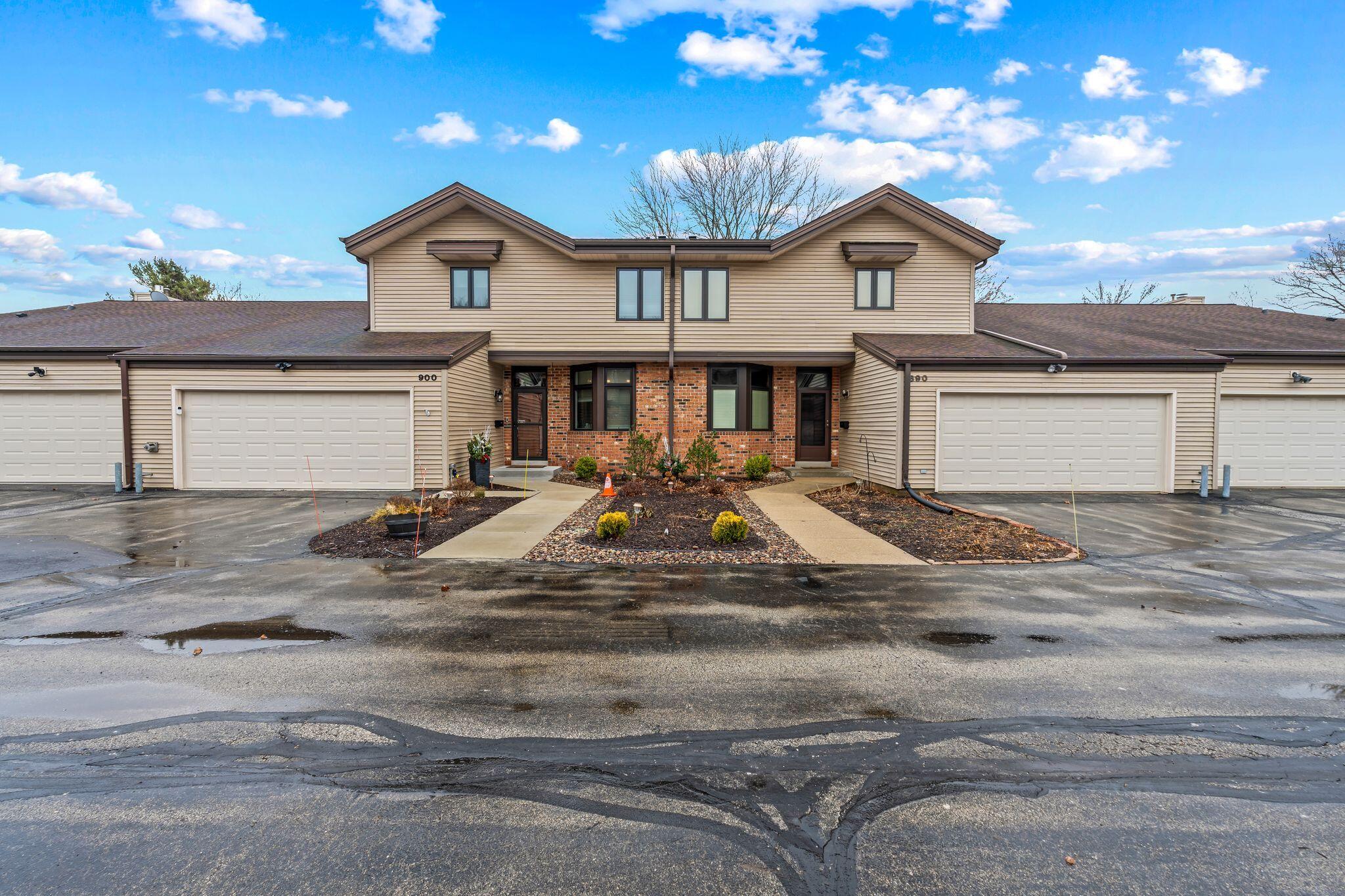 890 Pilgrim Pkwy