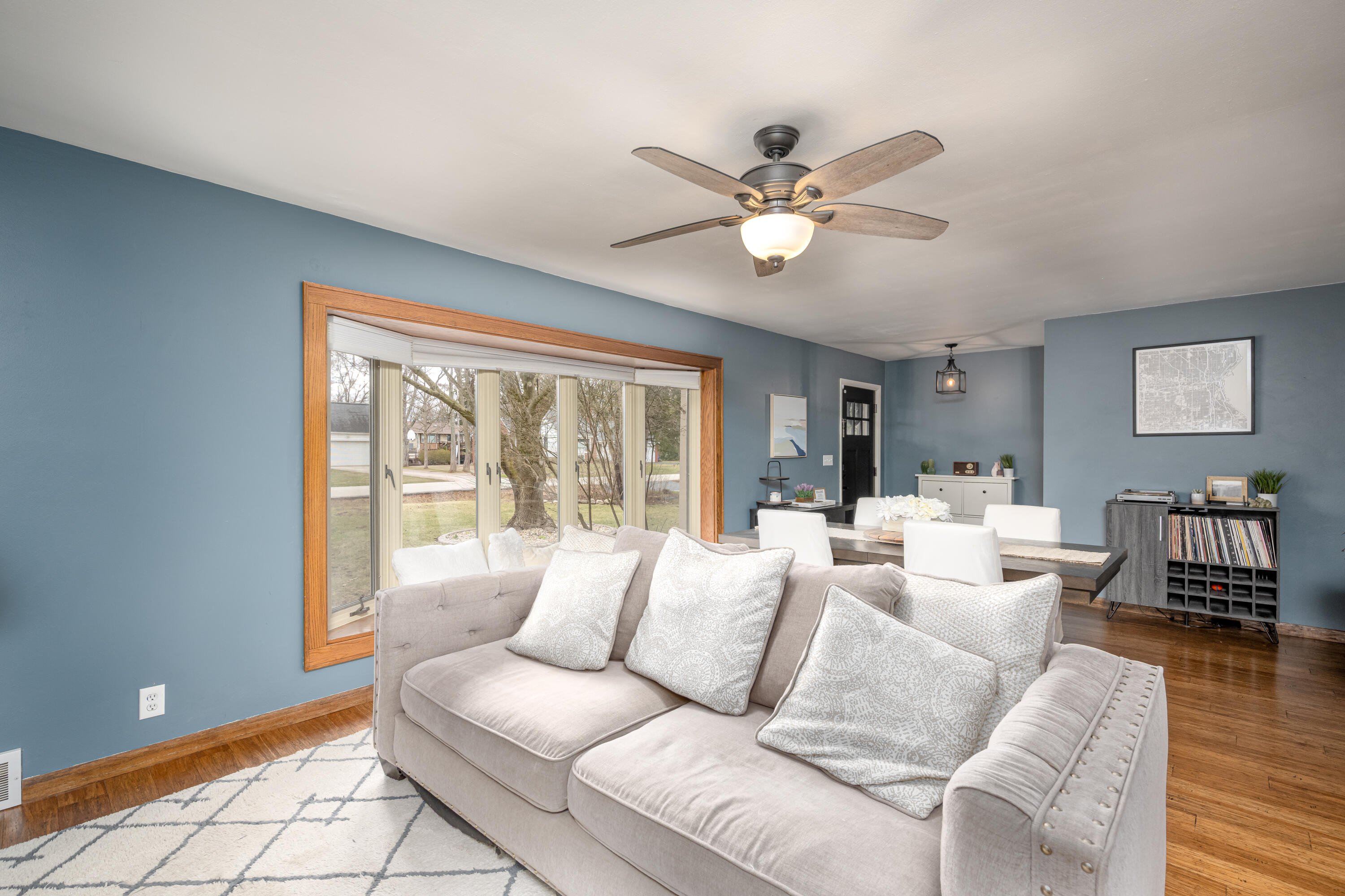 245 N Elmridge Ave