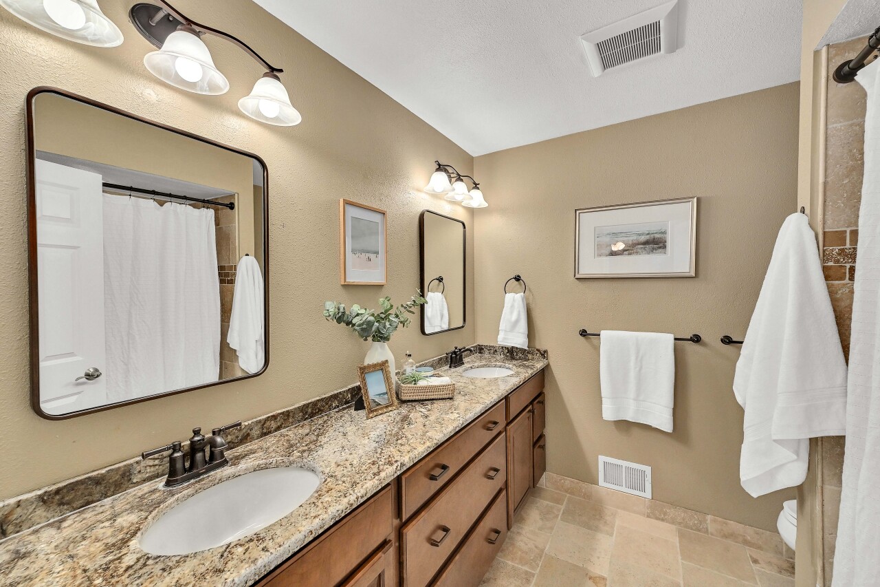 3604 W Brittany Ct