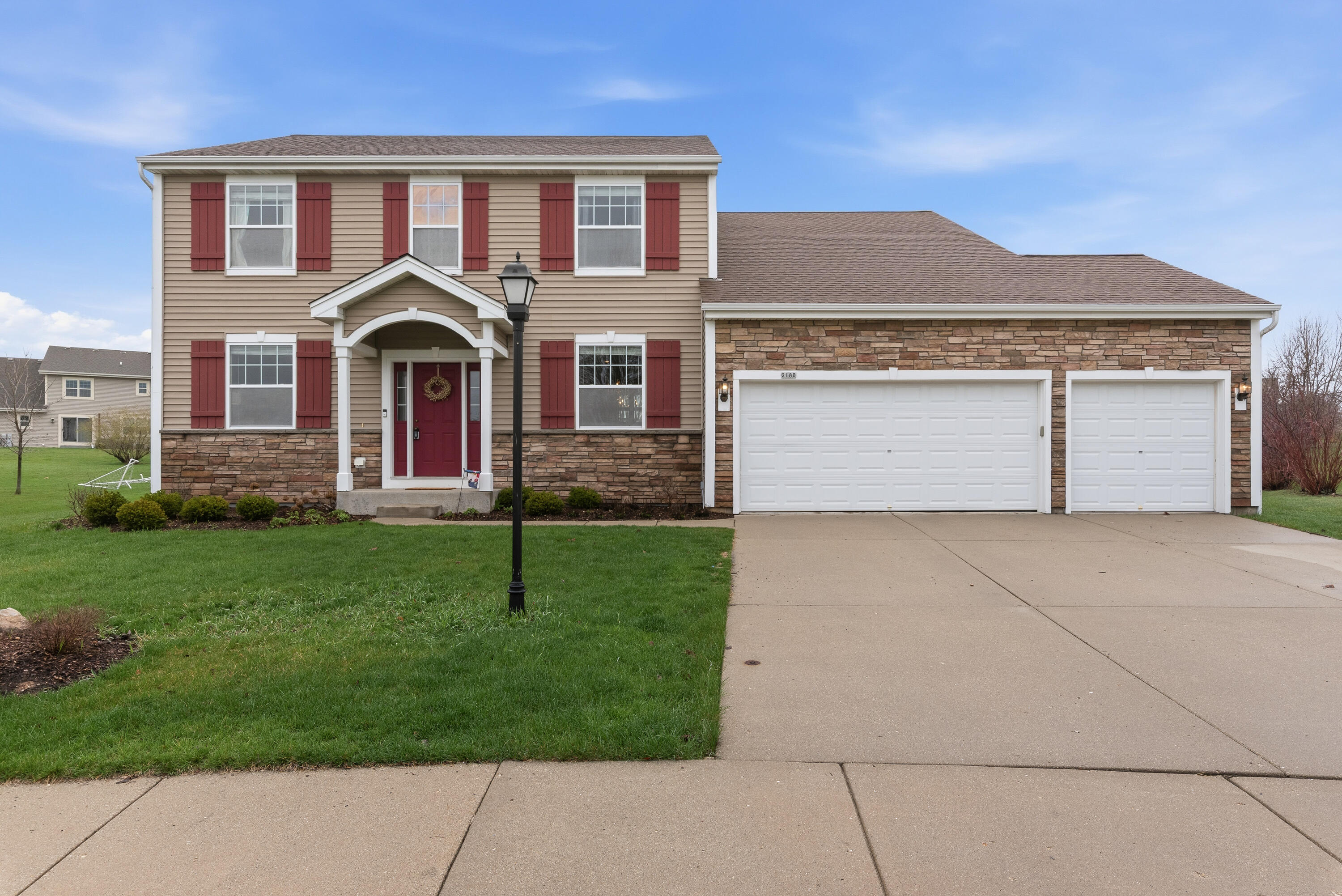2180 Willow Pond Way