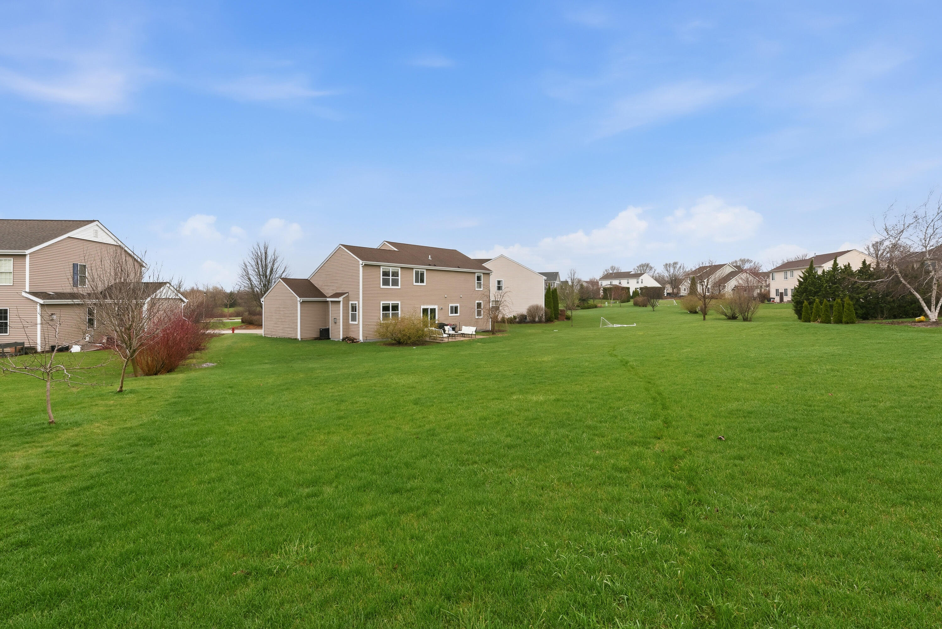 2180 Willow Pond Way