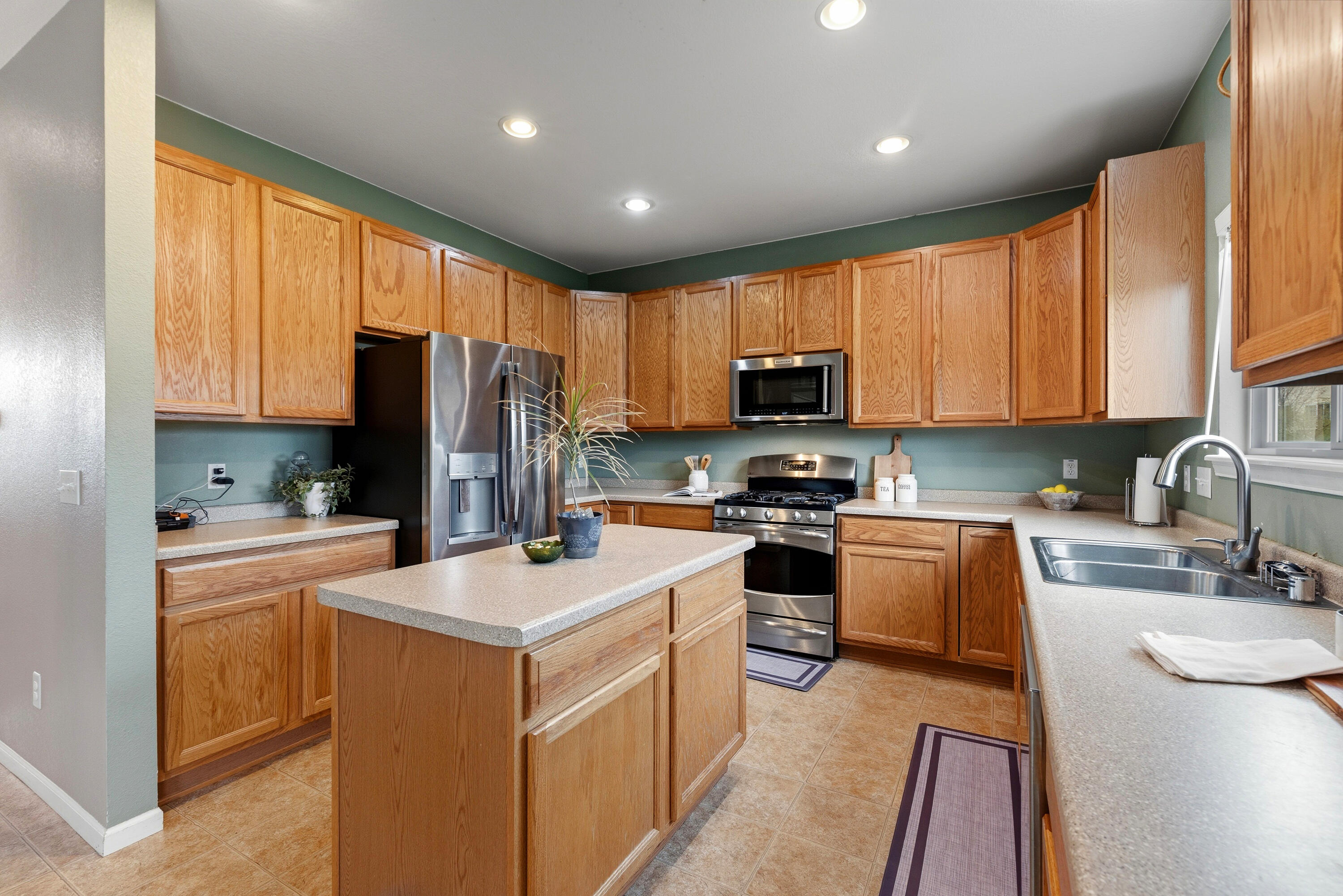 2180 Willow Pond Way