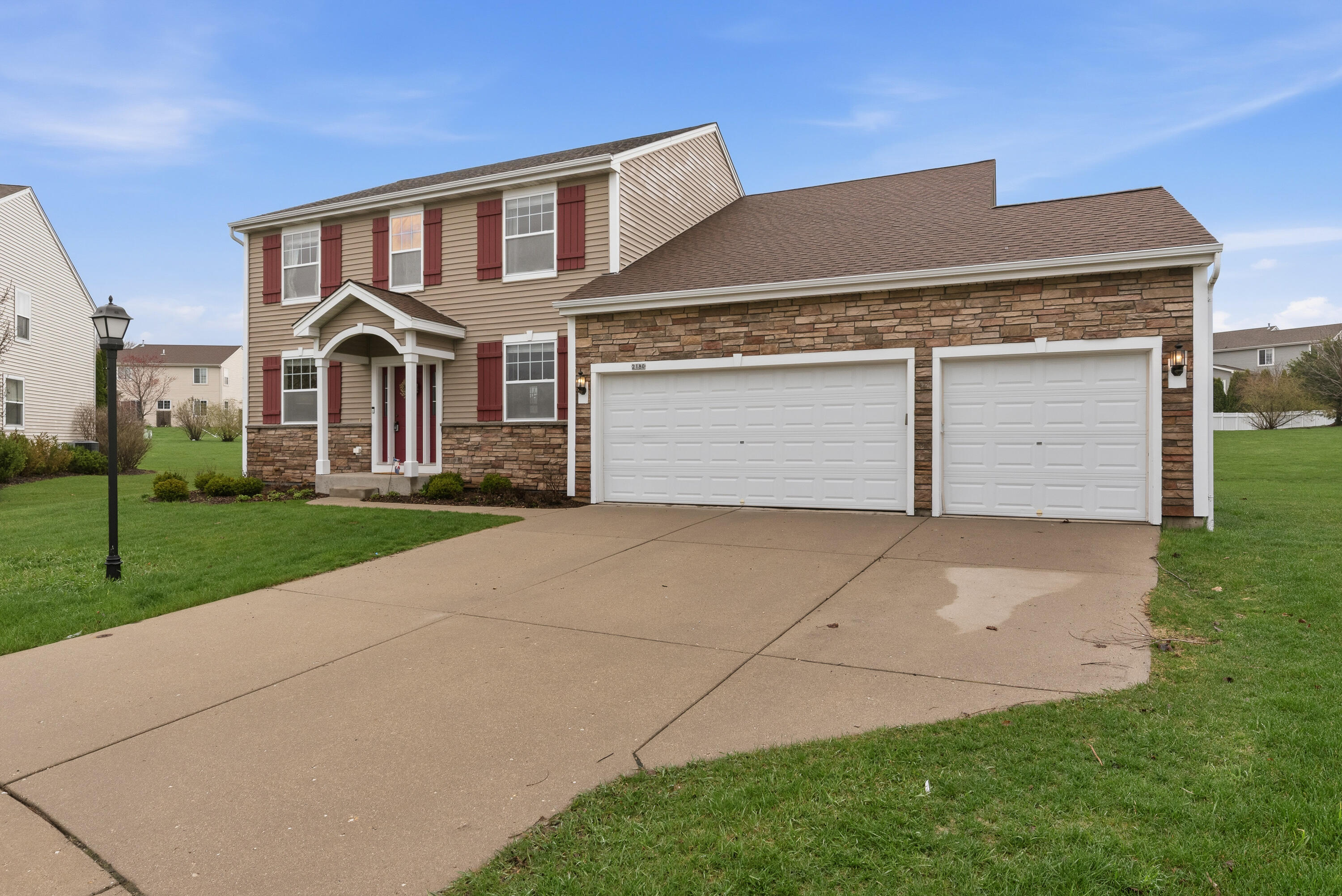 2180 Willow Pond Way