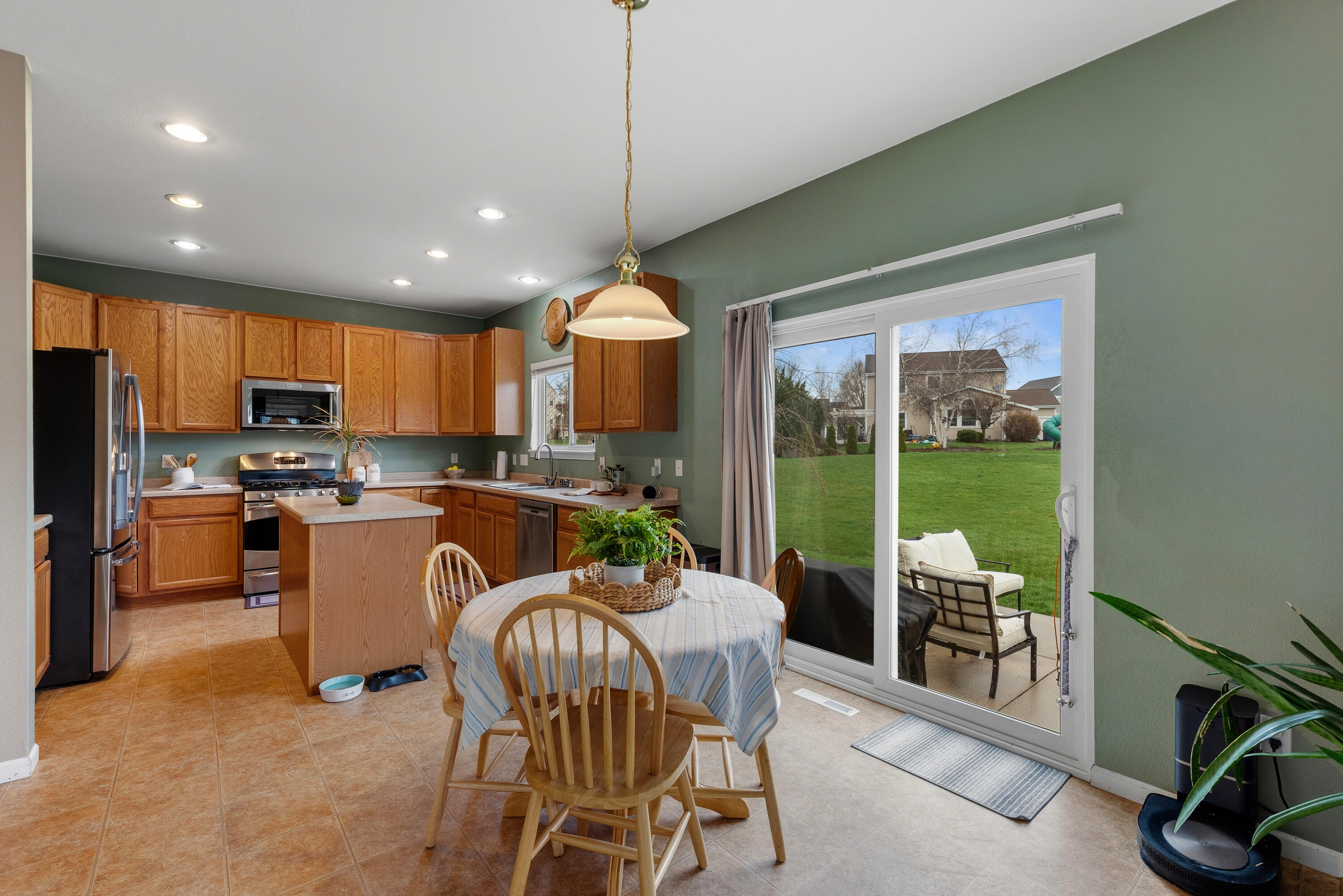 2180 Willow Pond Way
