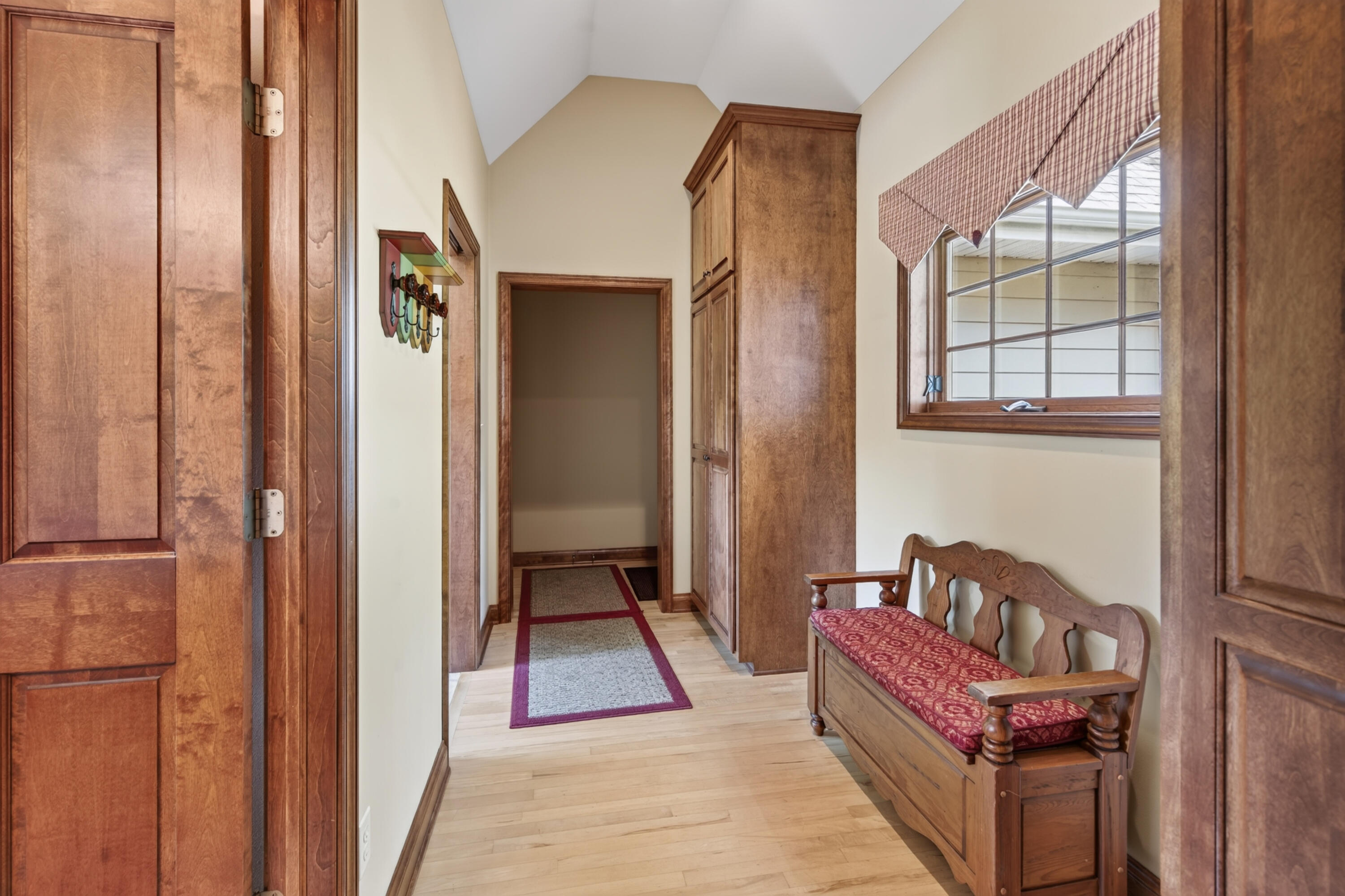 1475 Cedarton Pkwy
