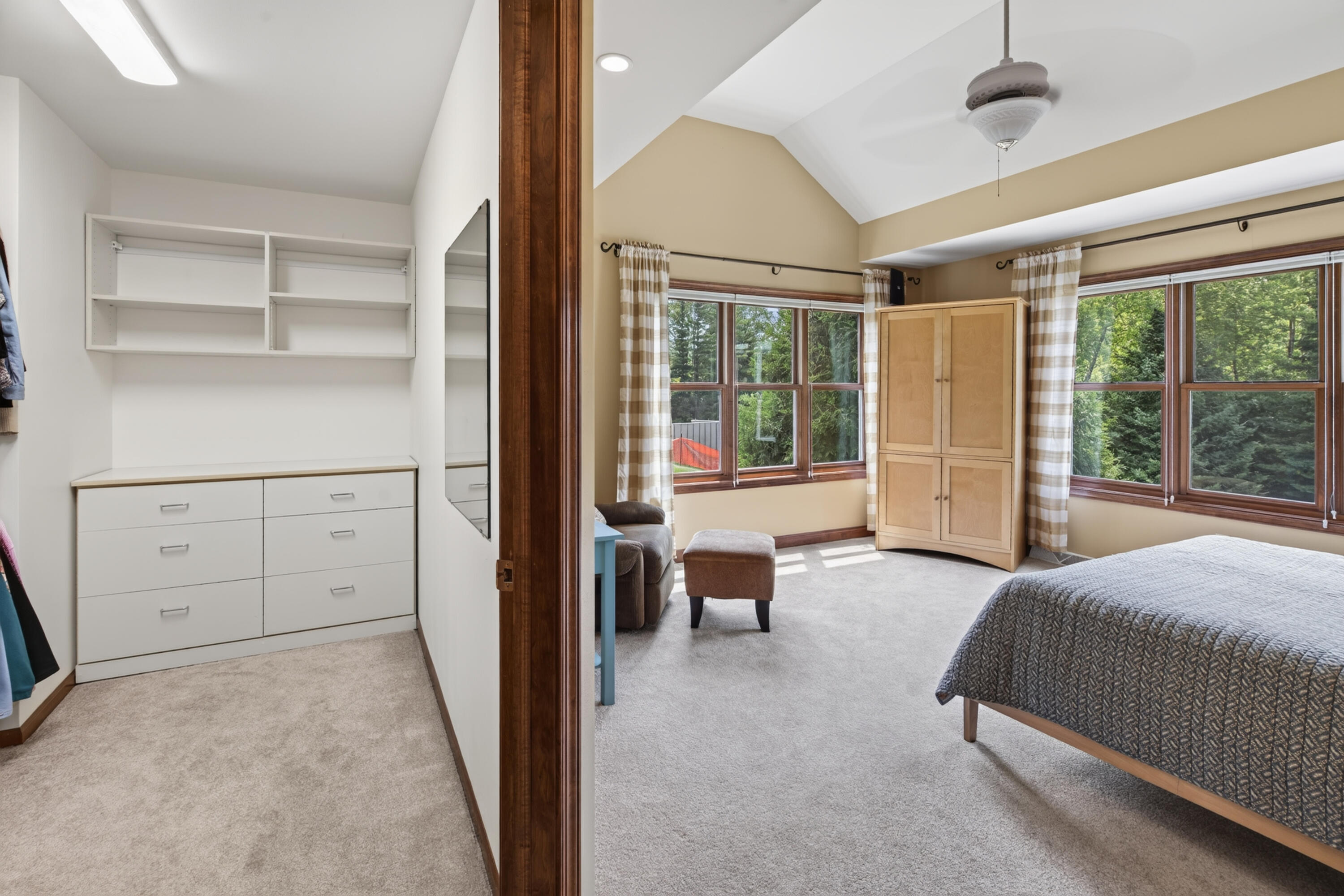 1475 Cedarton Pkwy