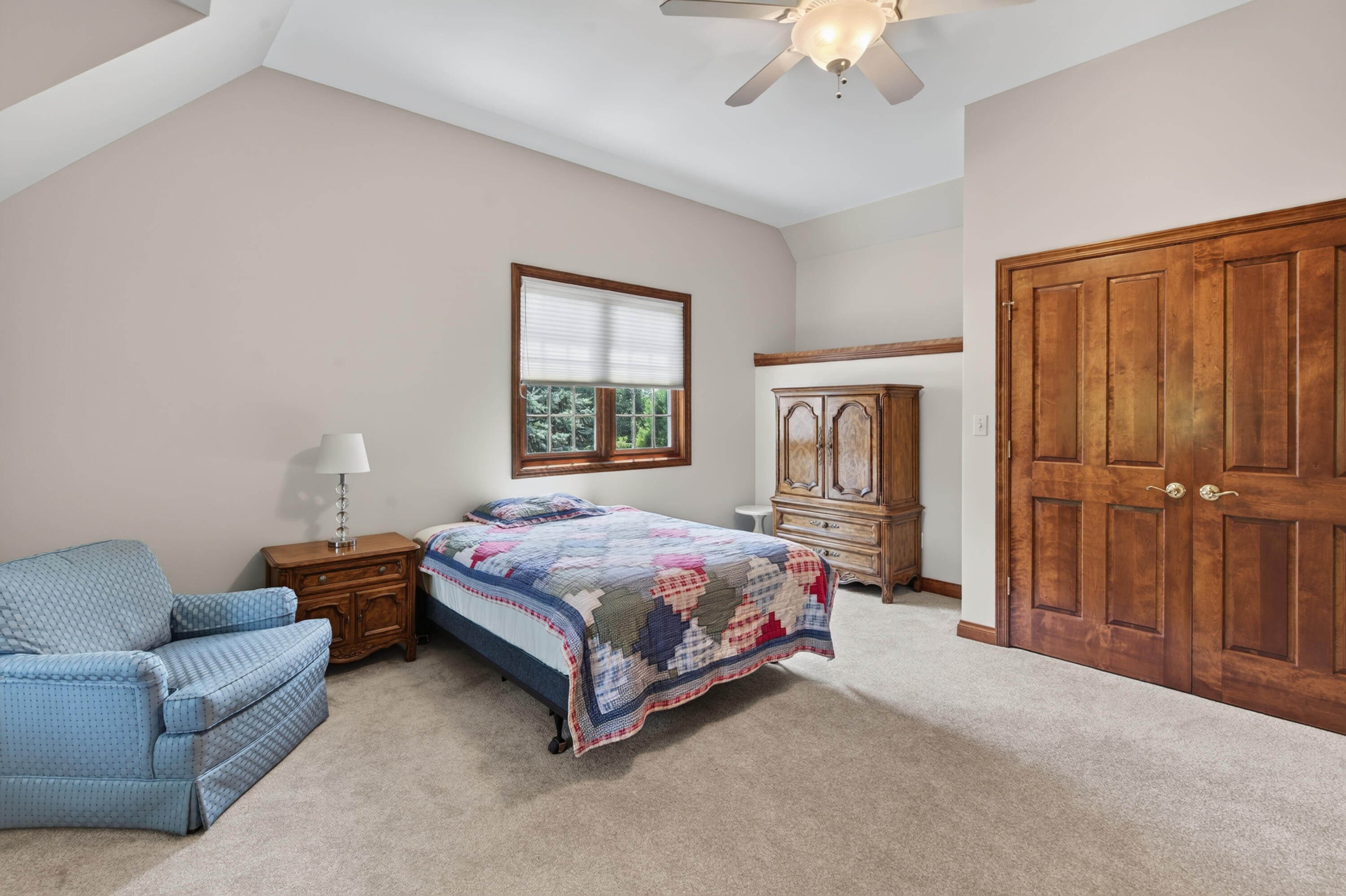 1475 Cedarton Pkwy