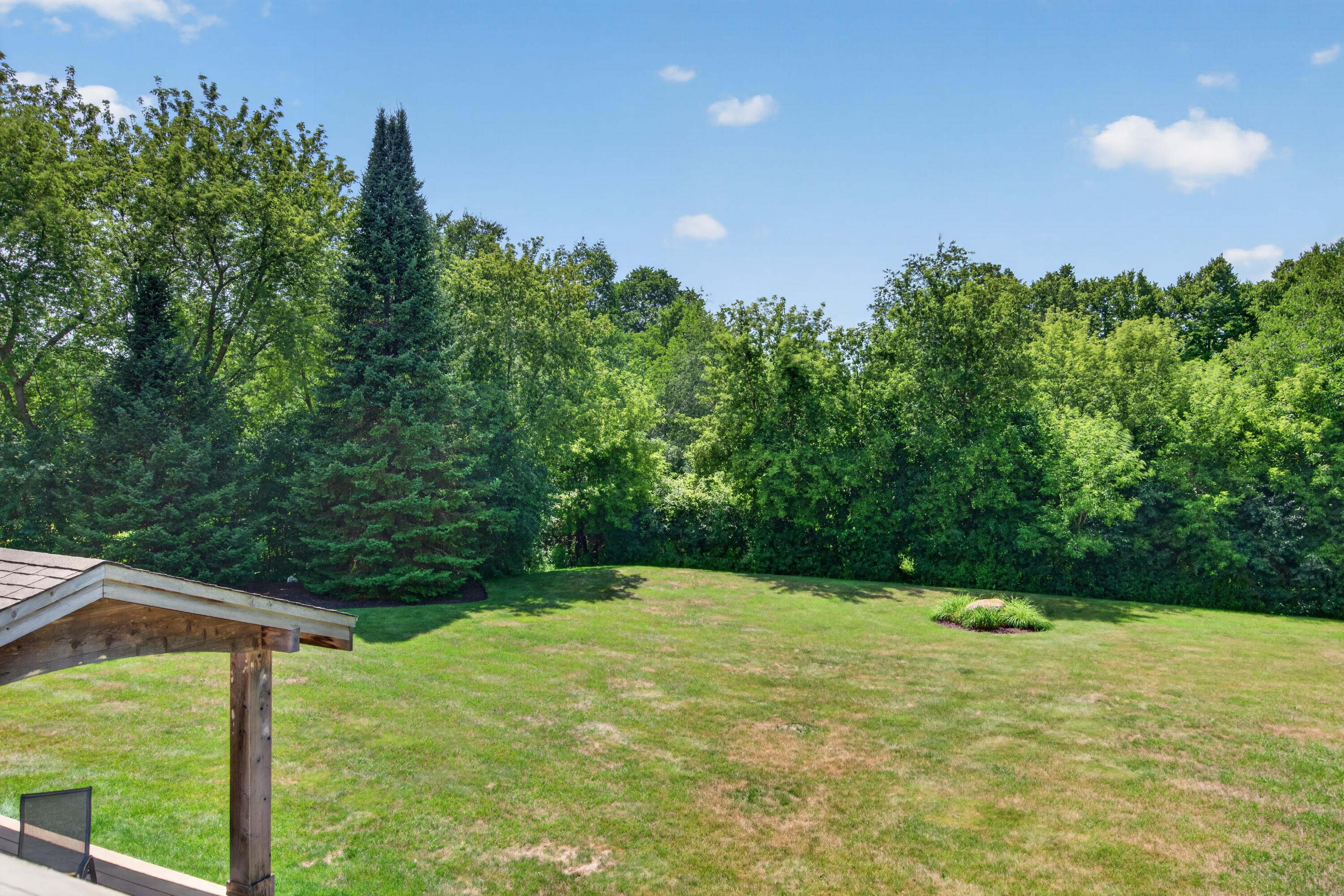 1475 Cedarton Pkwy