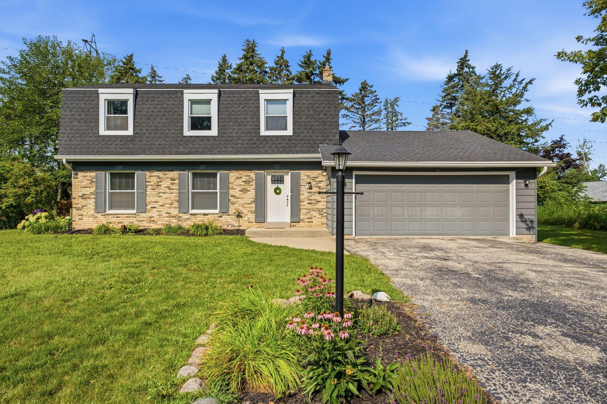 8057 N Cedarburg Rd