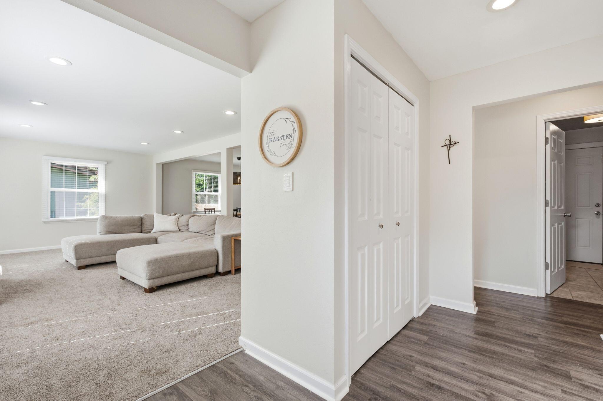 8057 N Cedarburg Rd