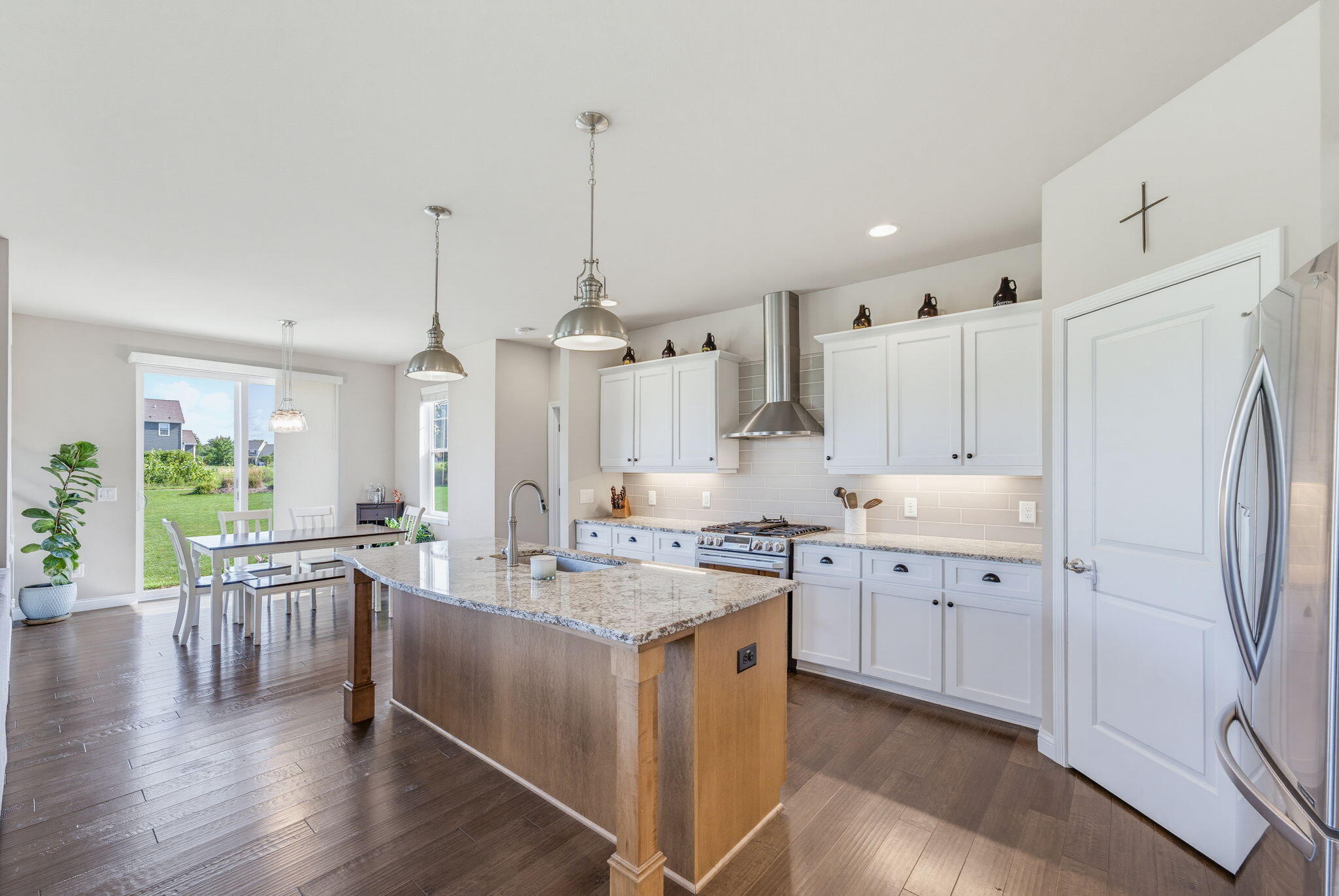 7970 W Mourning Dove Ln