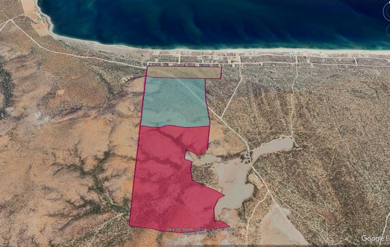 Lighthouse and Las Lagunas