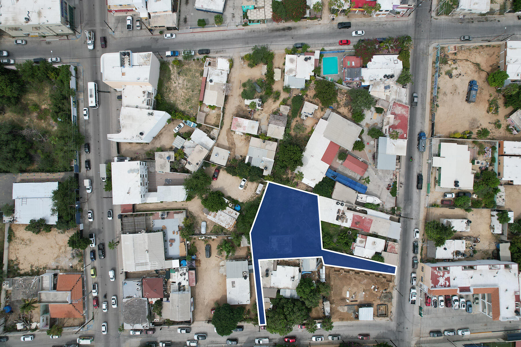 C. Narciso Mendoza, Narciso Mendoza Lot