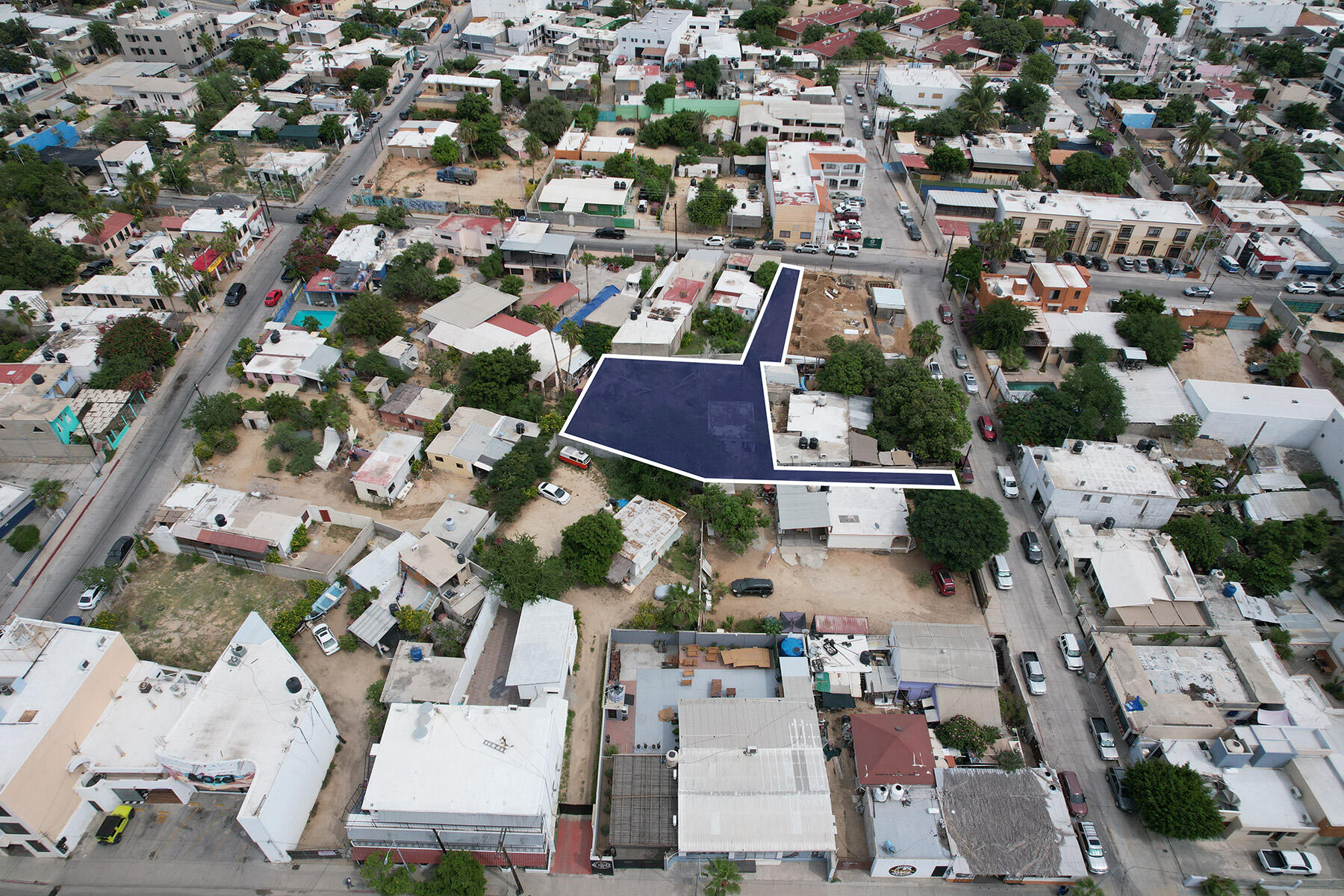 C. Narciso Mendoza, Narciso Mendoza Lot