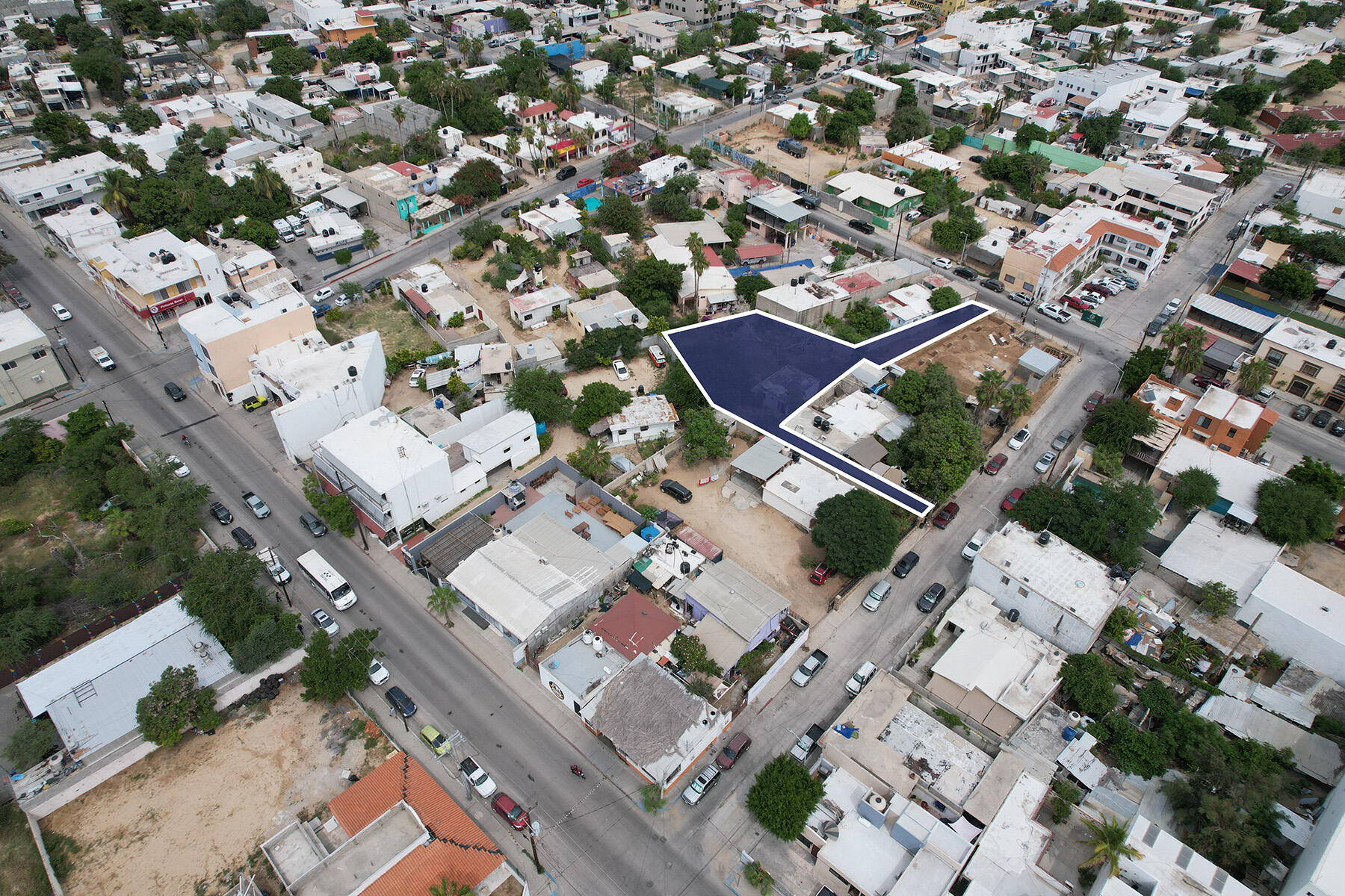 C. Narciso Mendoza, Narciso Mendoza Lot