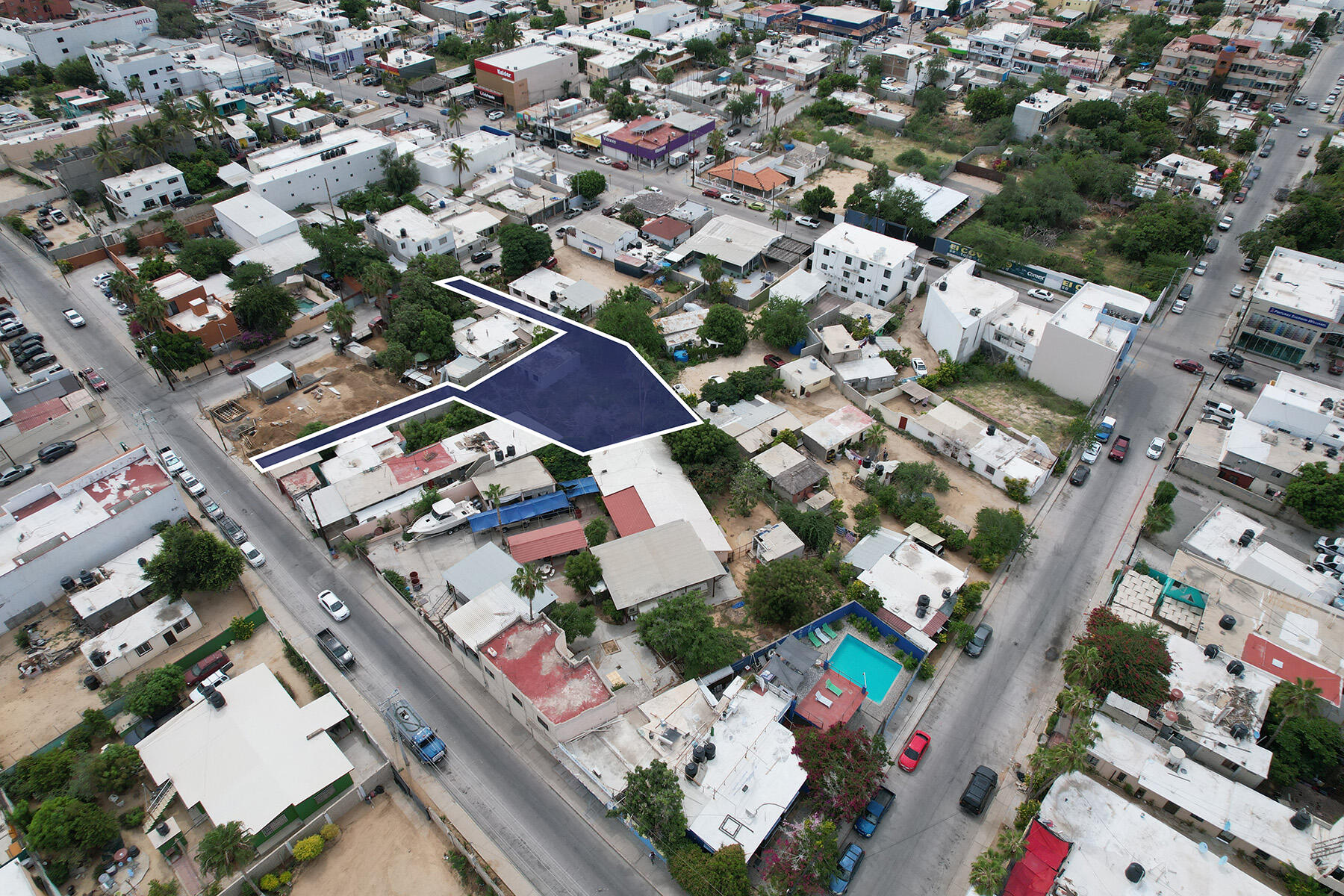 C. Narciso Mendoza, Narciso Mendoza Lot