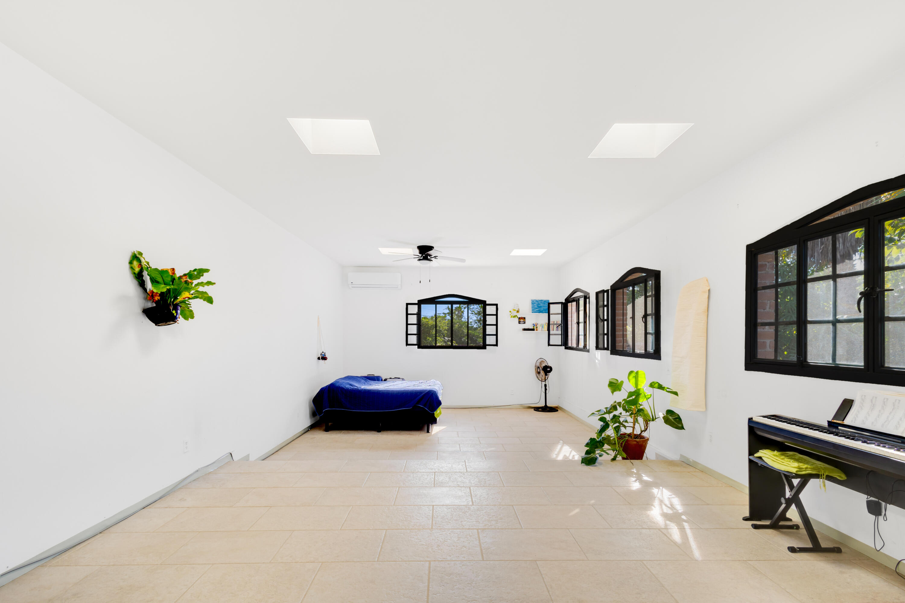 18 Paradise Place and Gardens