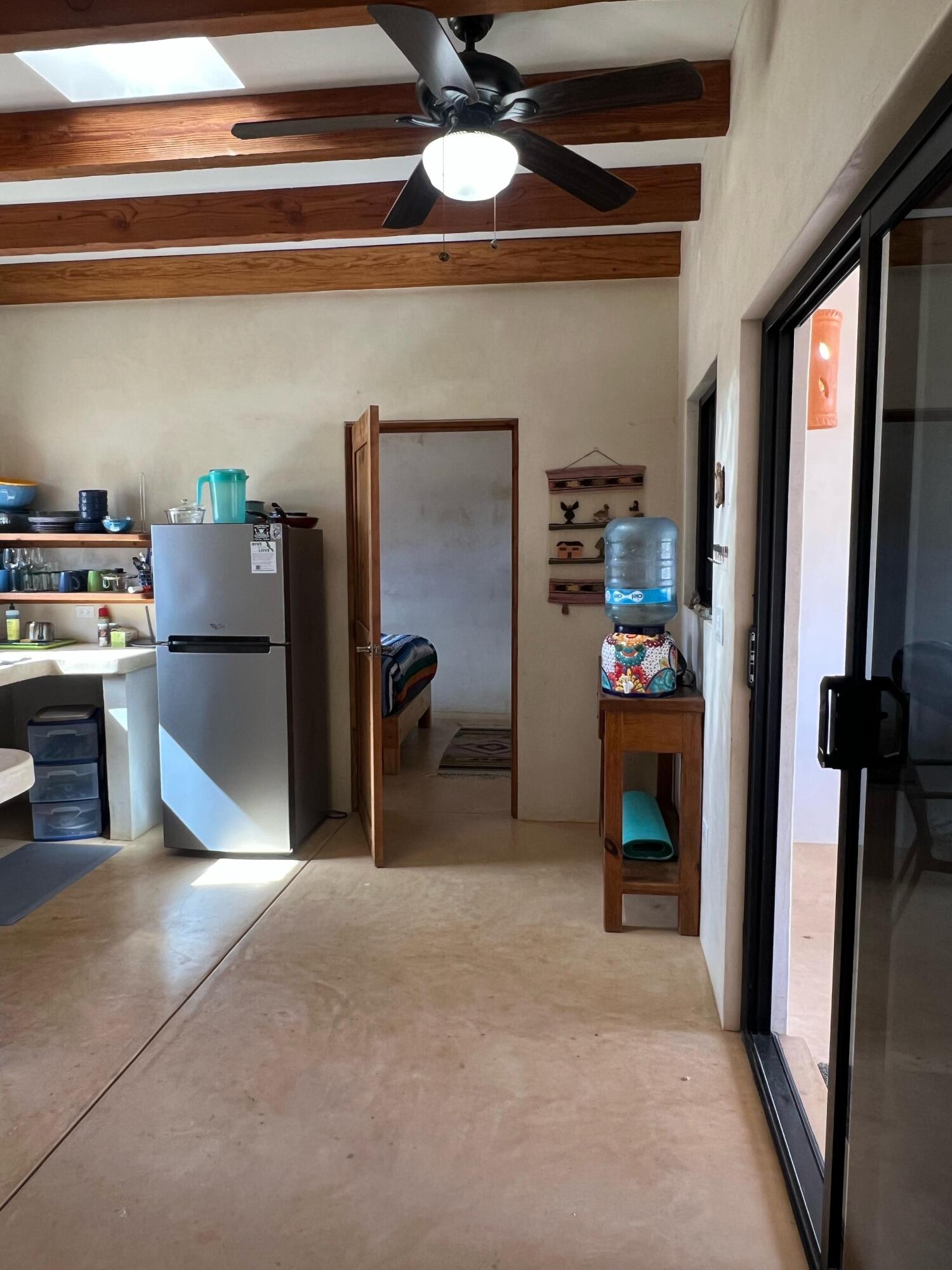 Casita 63, Los Cerritos