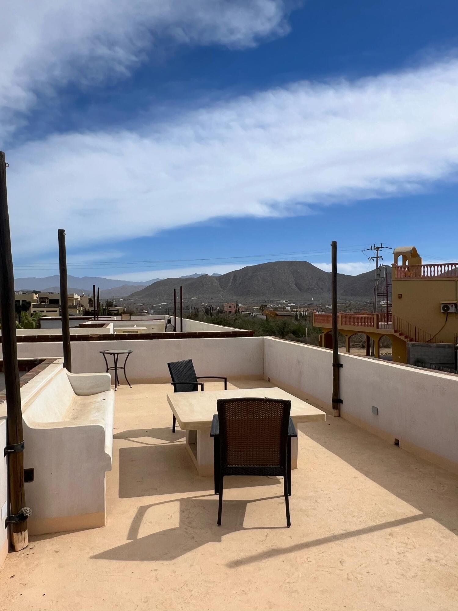 Casita 63, Los Cerritos