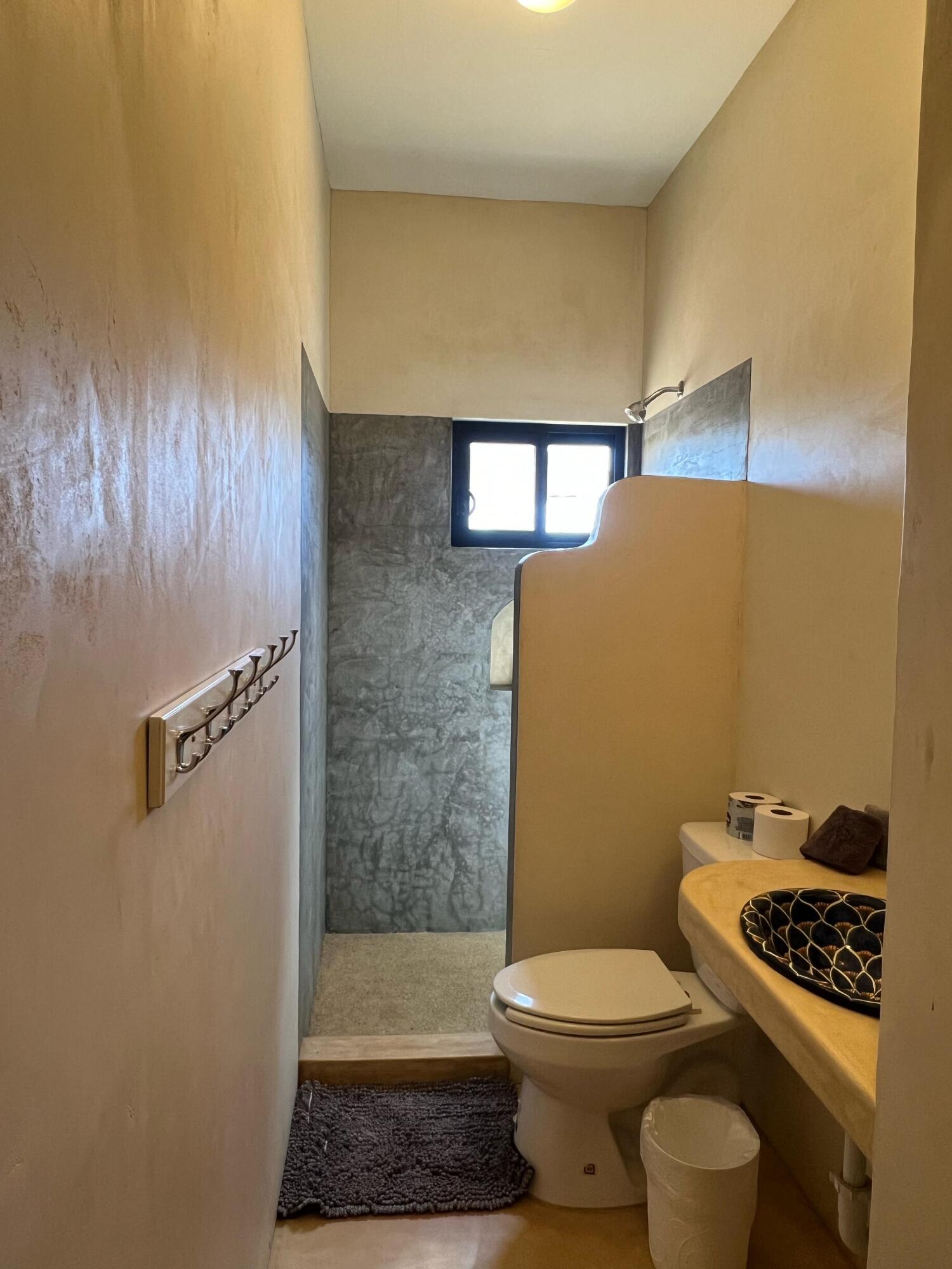 Casita 63, Los Cerritos