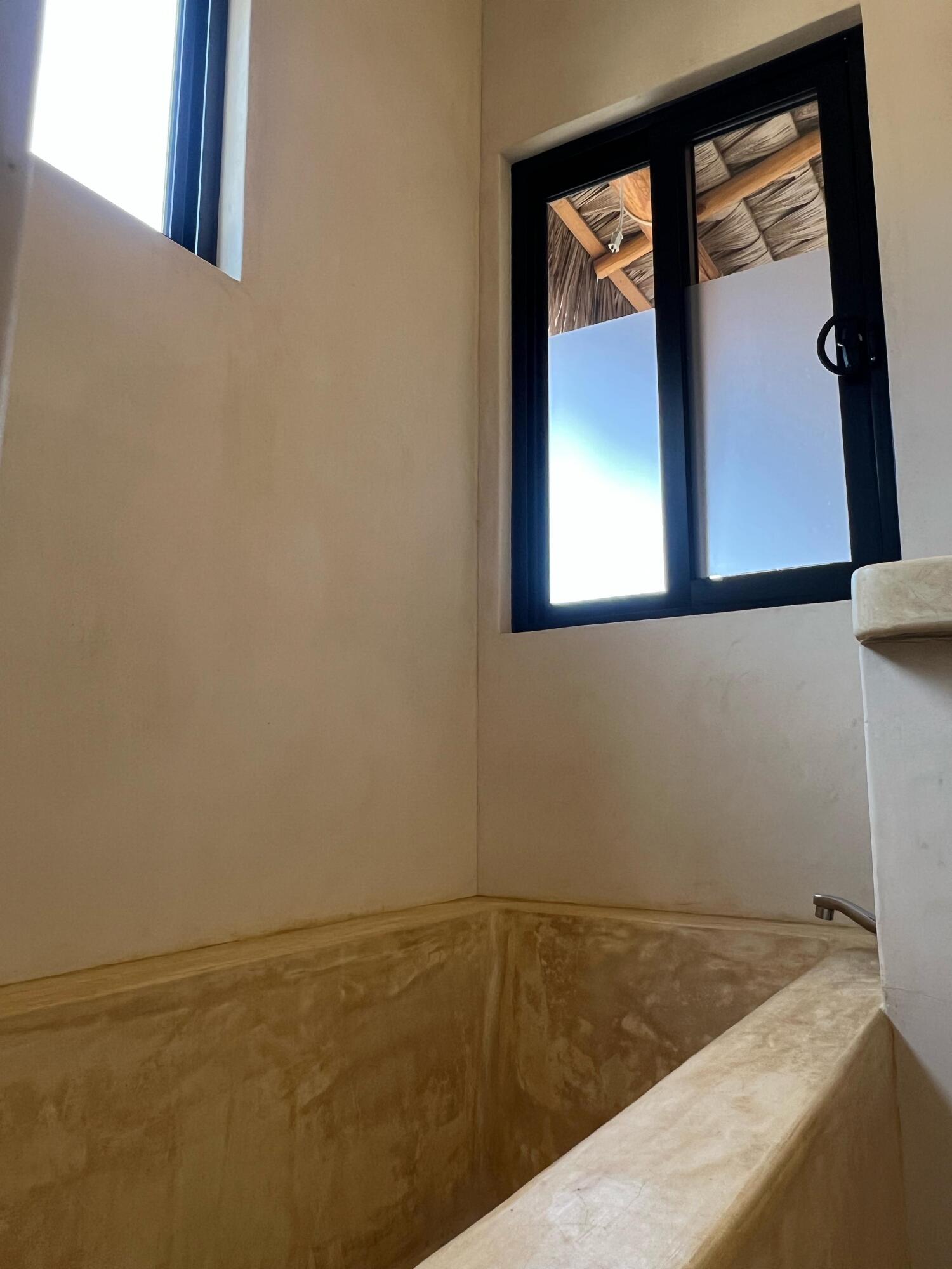 Casita 63, Los Cerritos