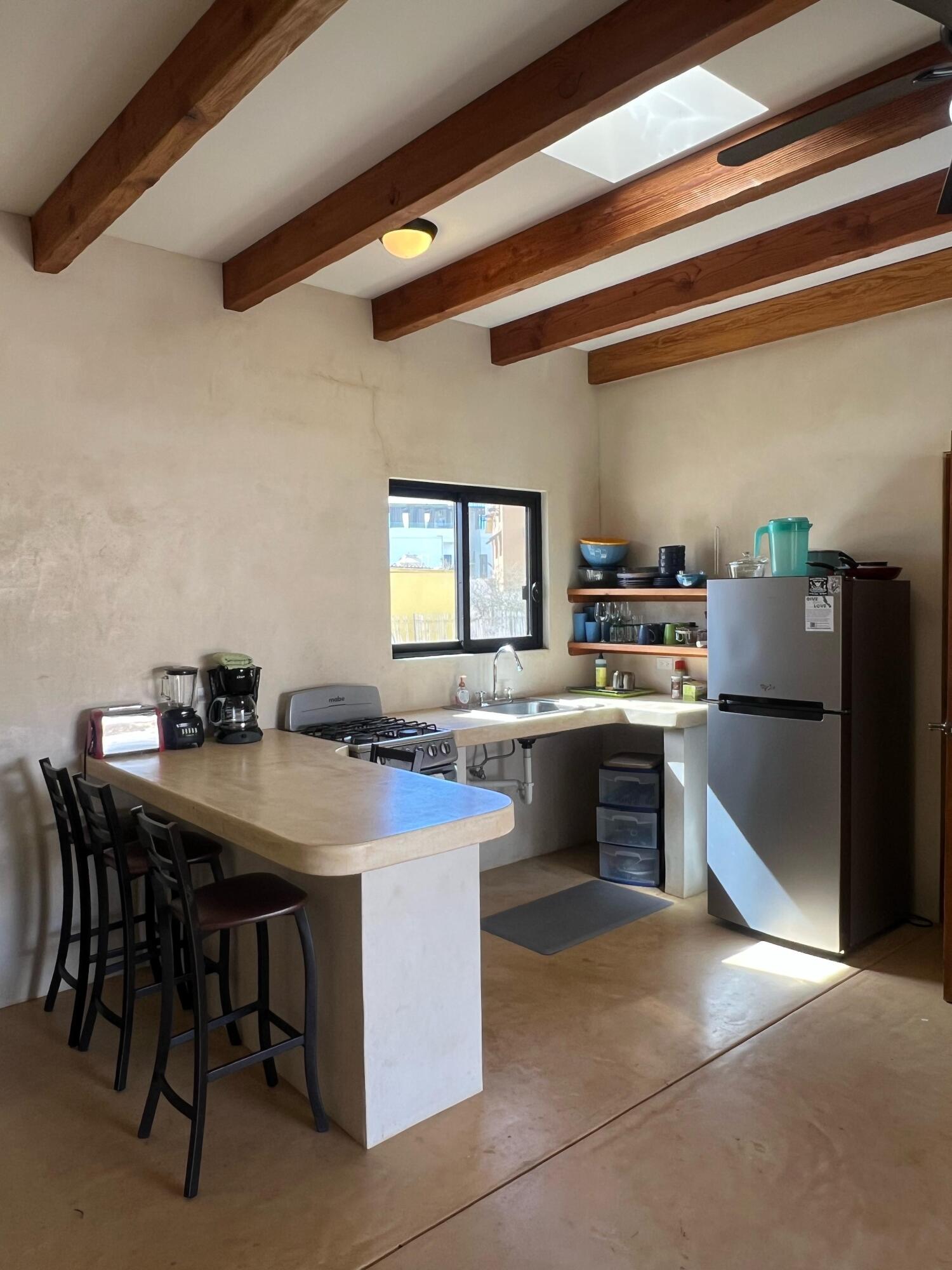 Casita 63, Los Cerritos