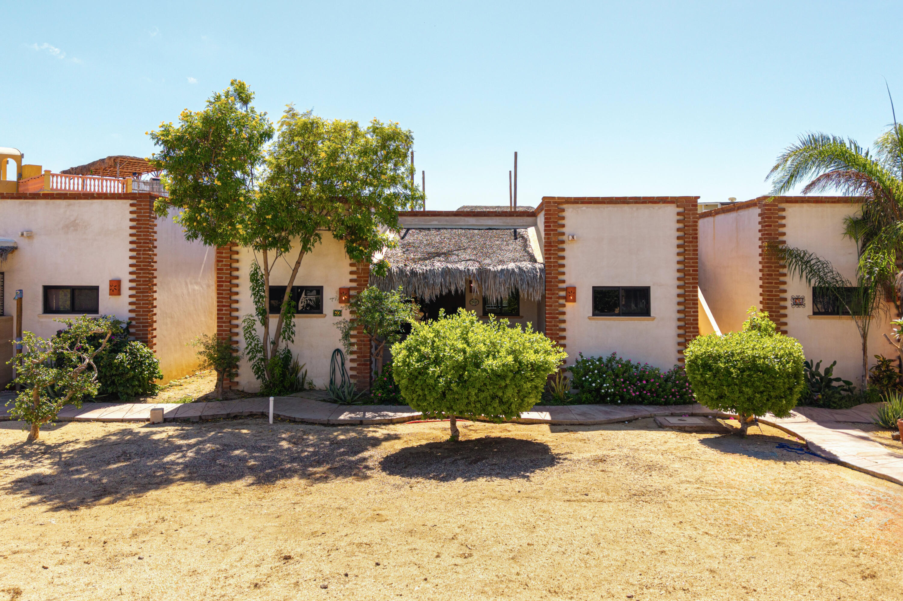 Casita 63, Los Cerritos