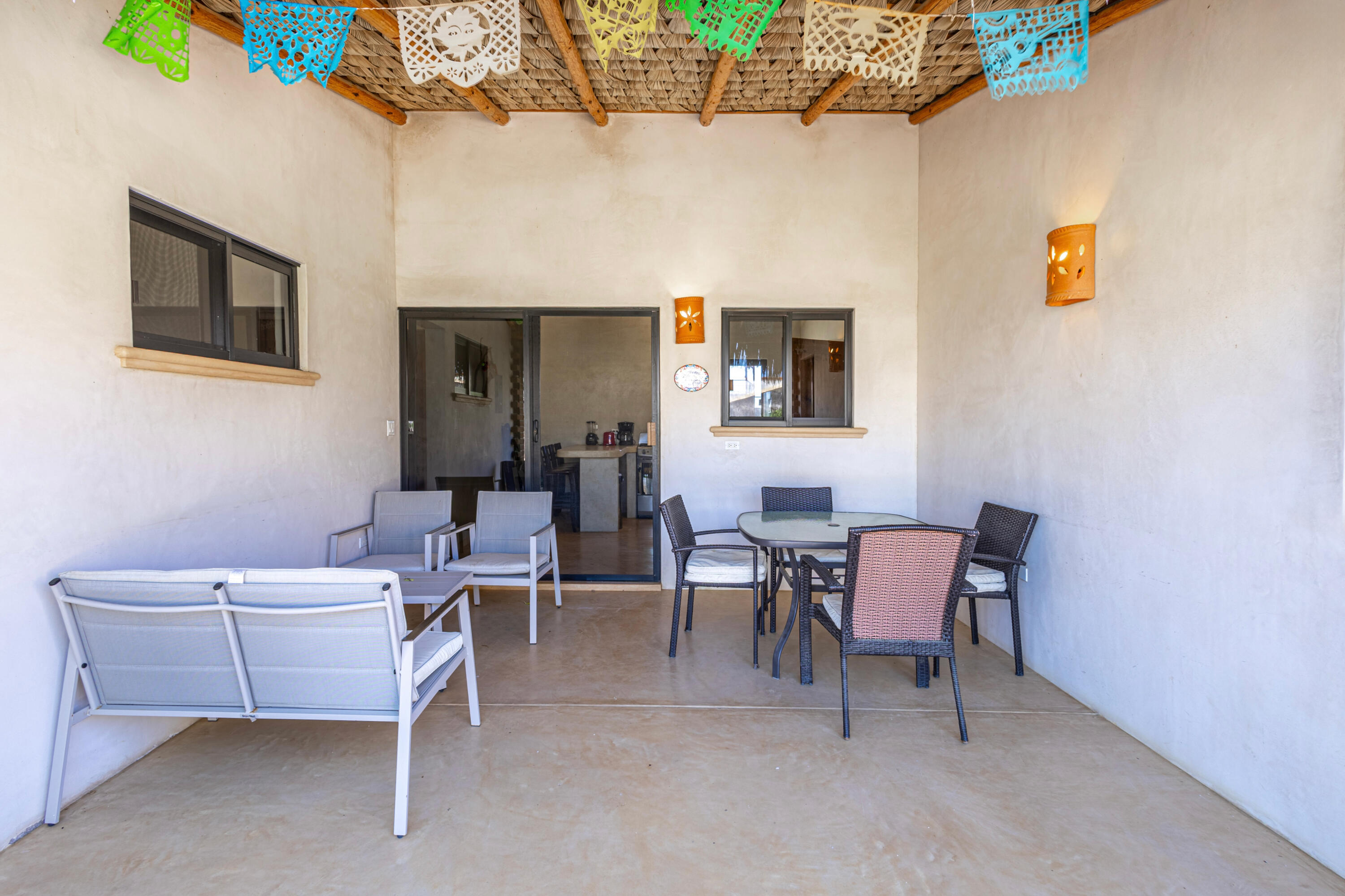 Casita 63, Los Cerritos