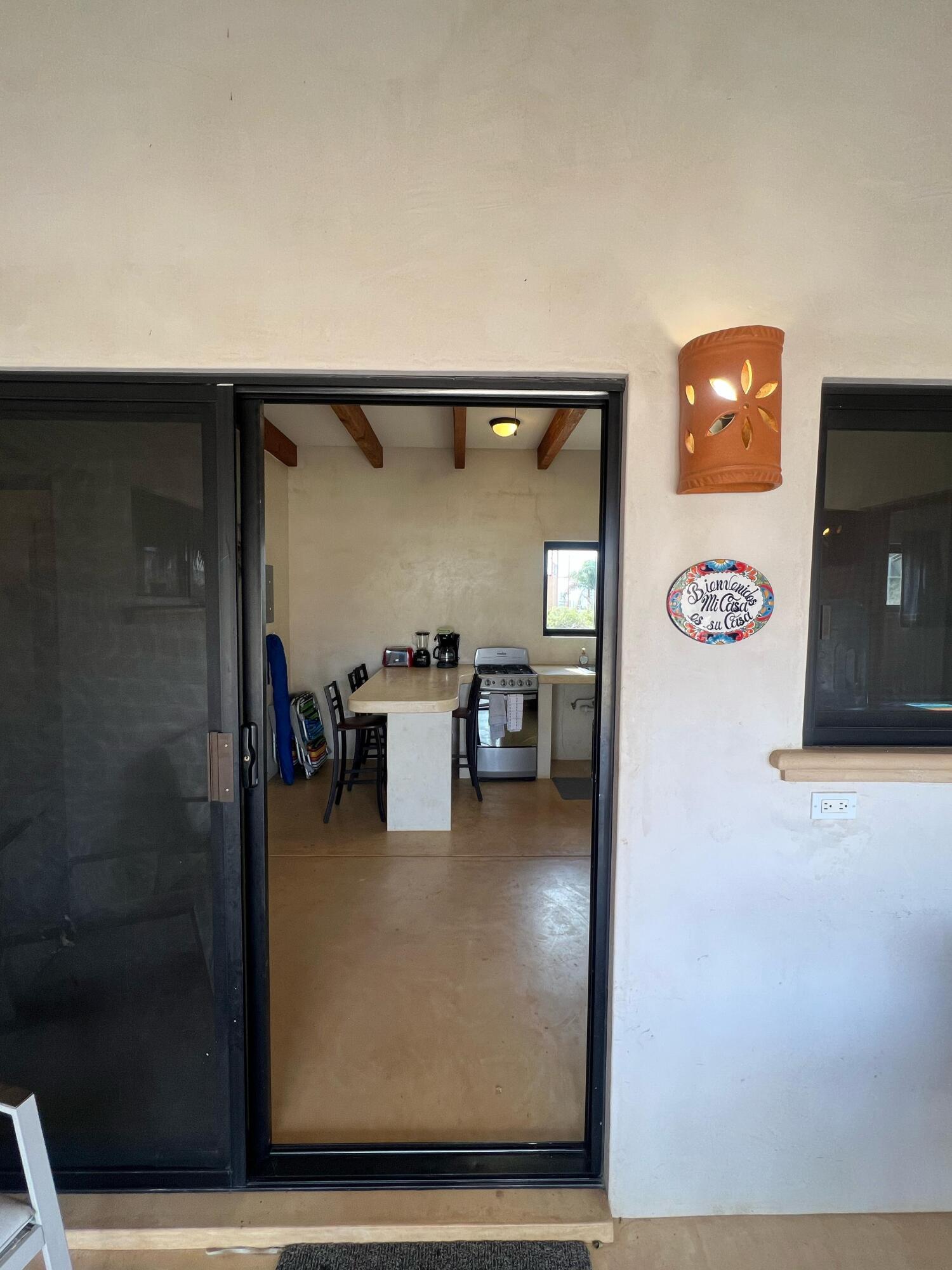 Casita 63, Los Cerritos