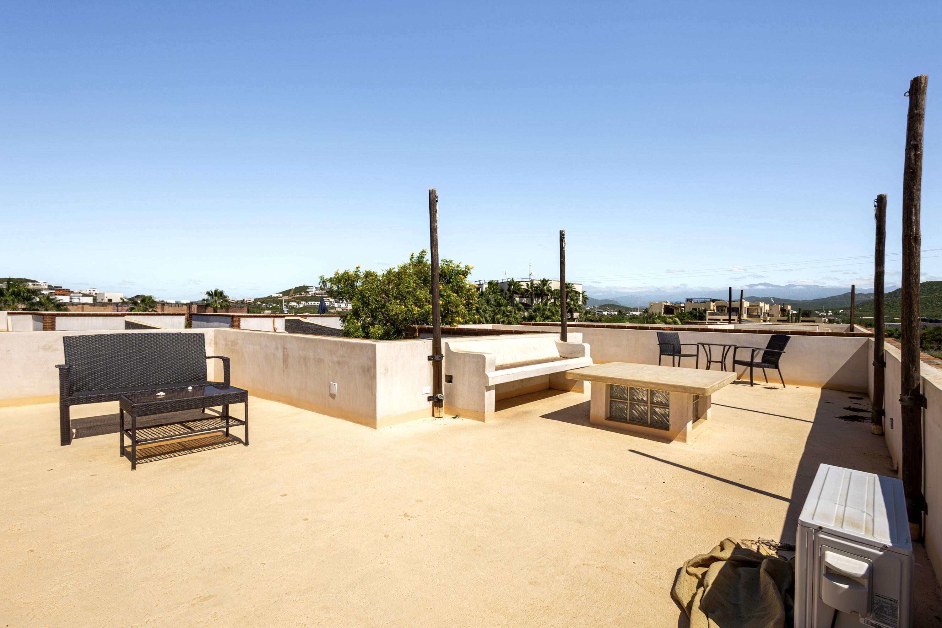 Casita 63, Los Cerritos