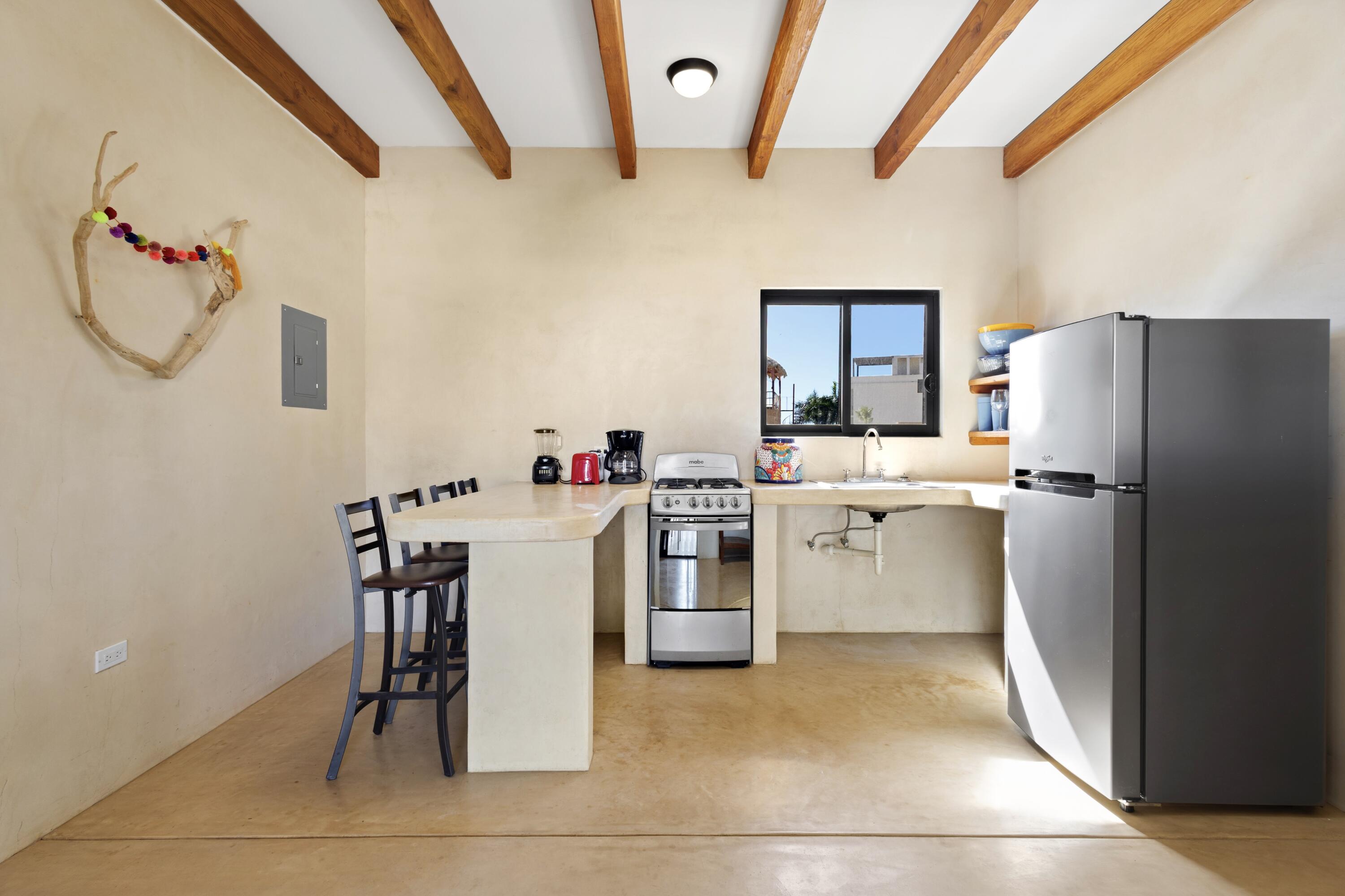 Casita 63, Los Cerritos